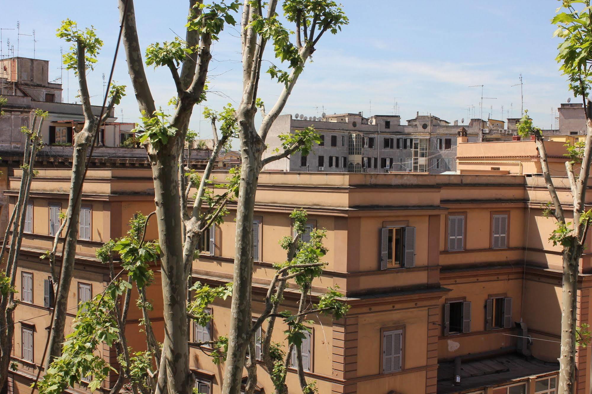 Bed and breakfast Sole E Luna Roma
