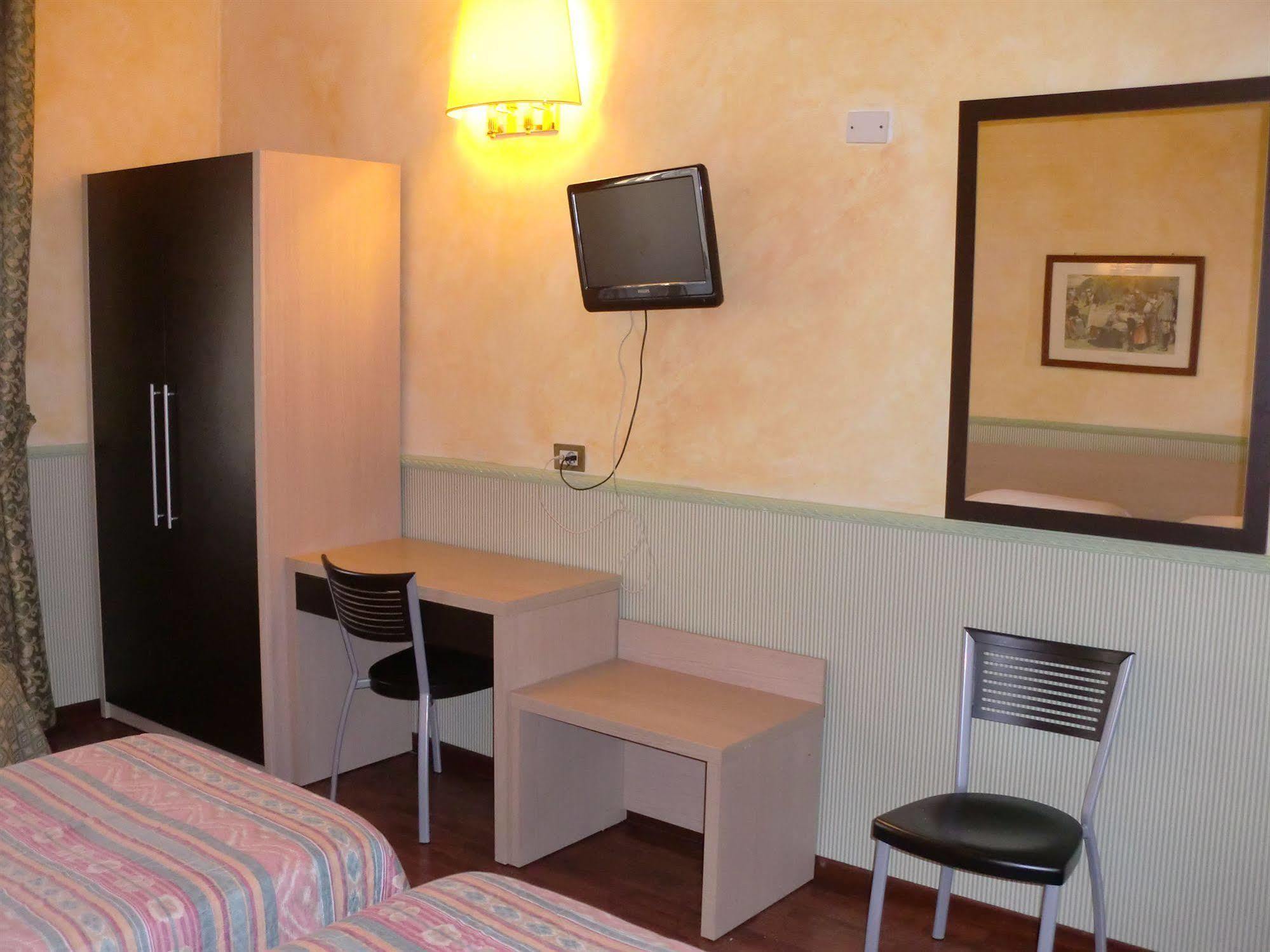 Aparthotel Capitol