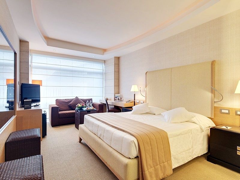 Precise House Mantegna Hotel