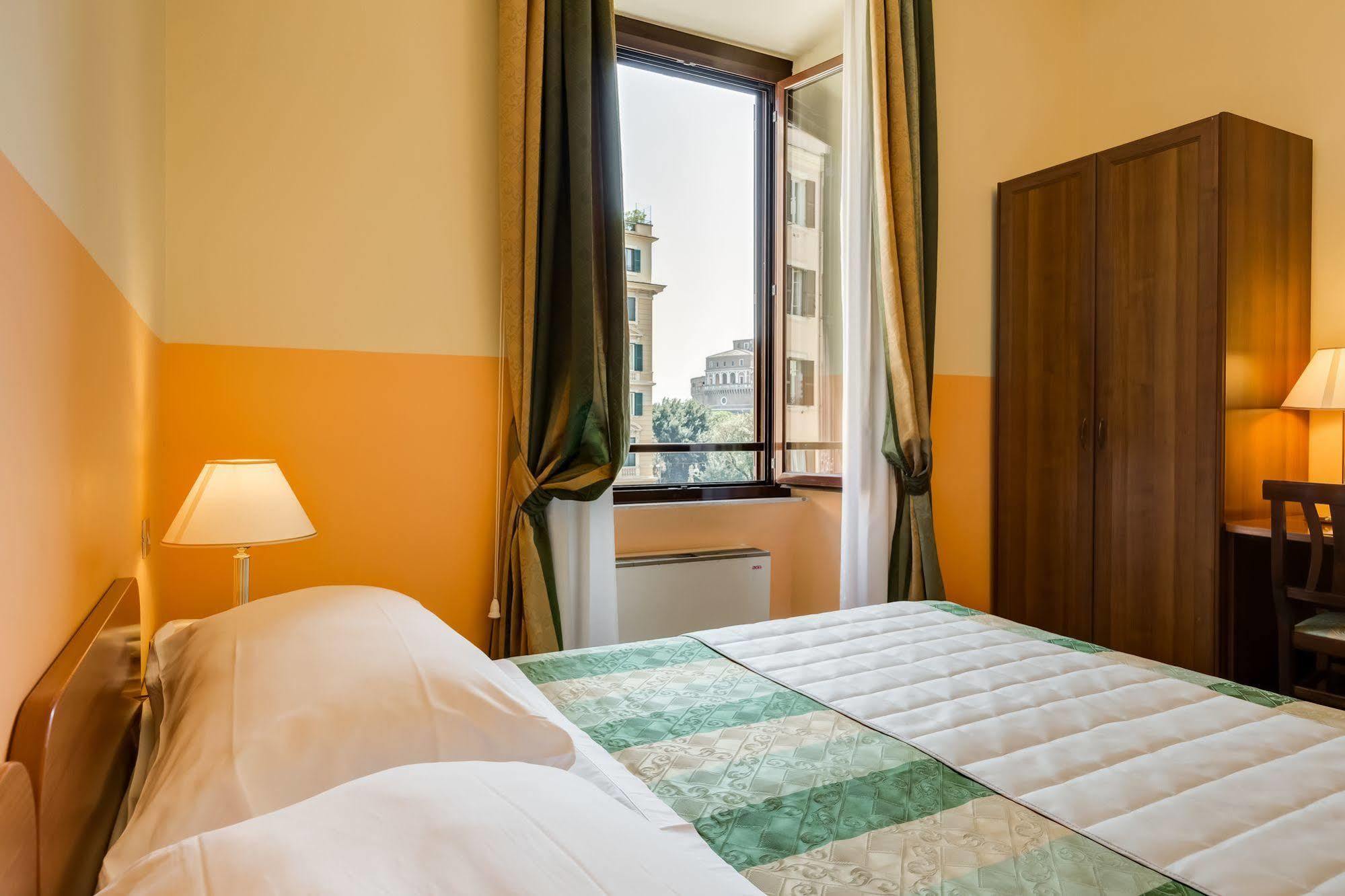 Domus Carmelitana Hotel Rome