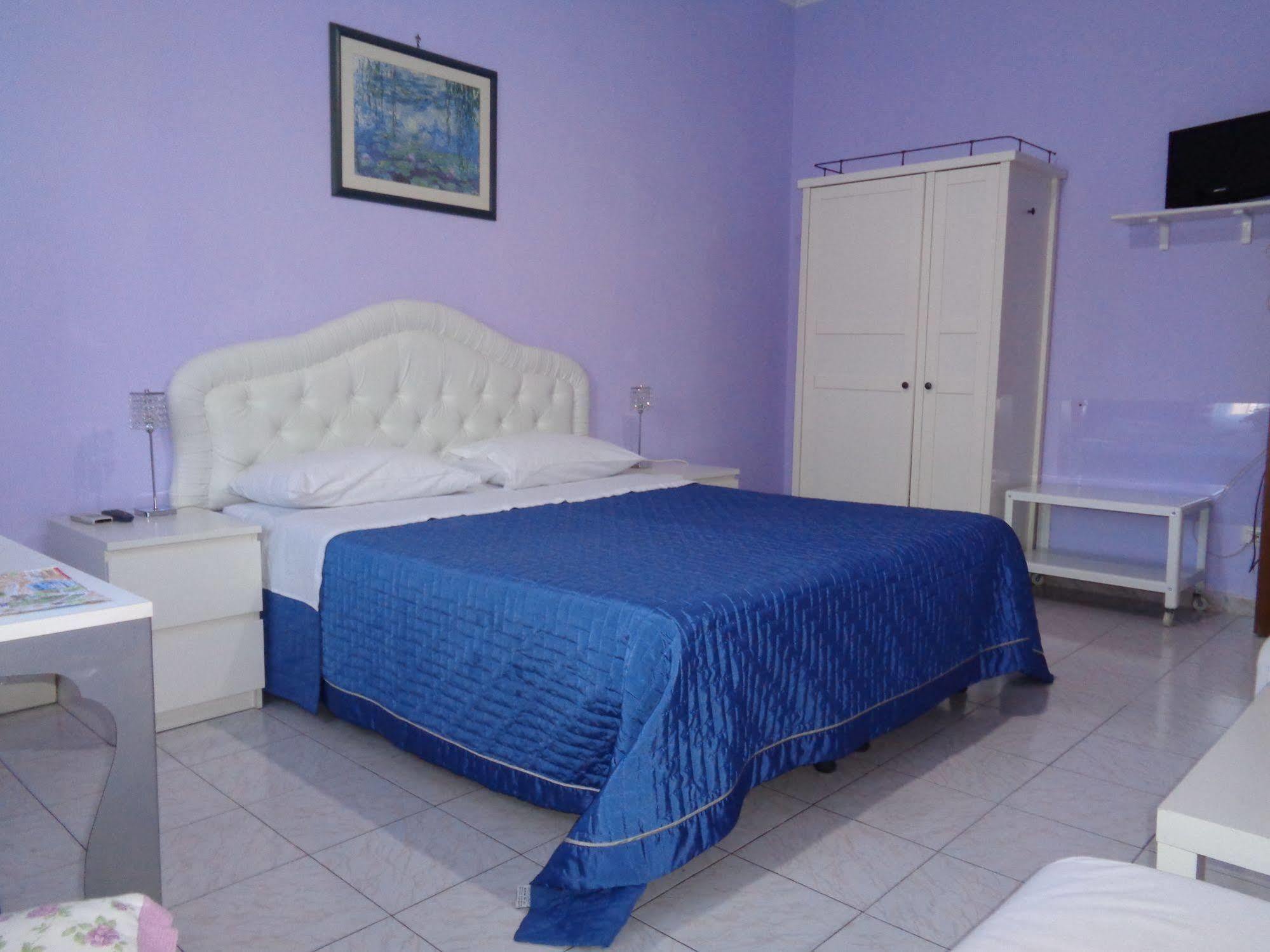 Pensión Interno 9