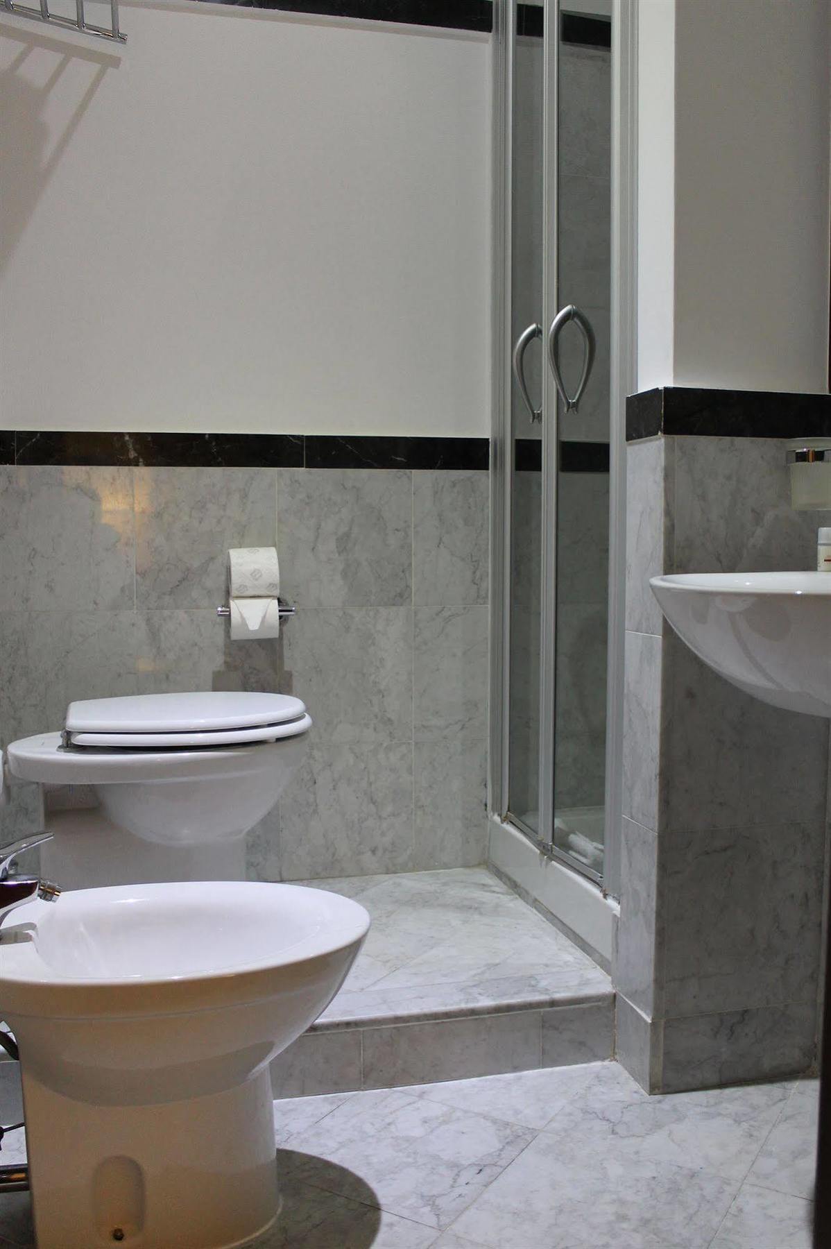 Alojamento de Acomodação e Pequeno-almoço Bellesuite Roma