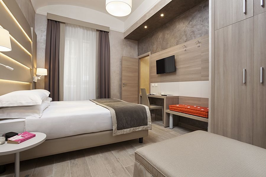 Kennedy Hotell 3*