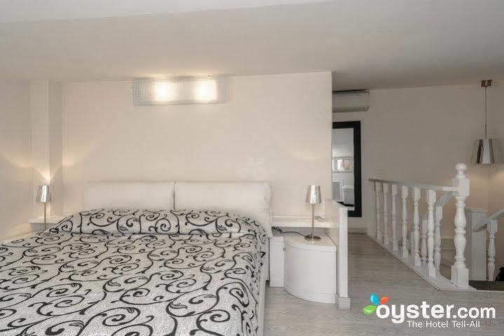 Black And White Bed & Breakfast Roma