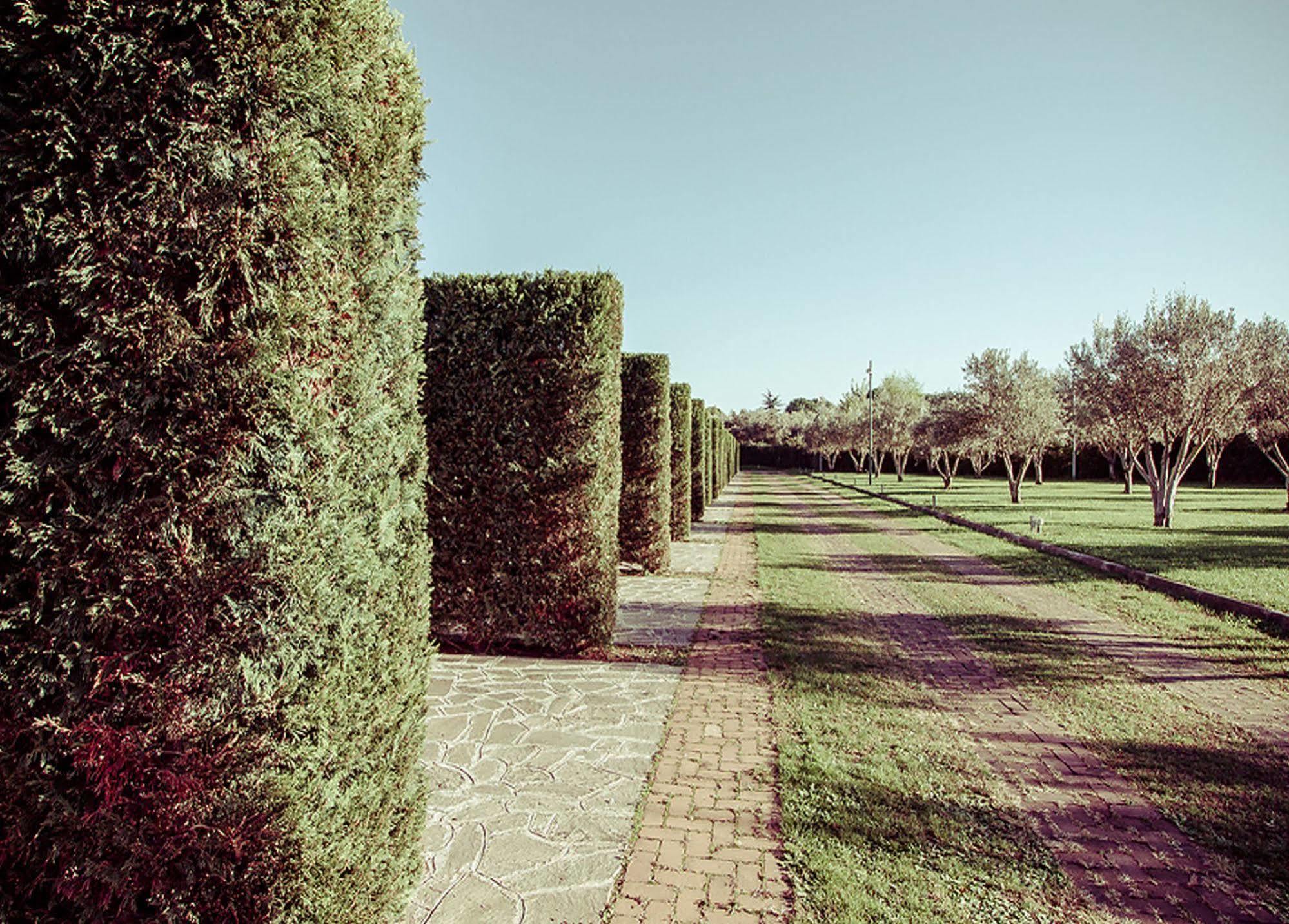 Hotell Ways Garden & Leisure Roma
