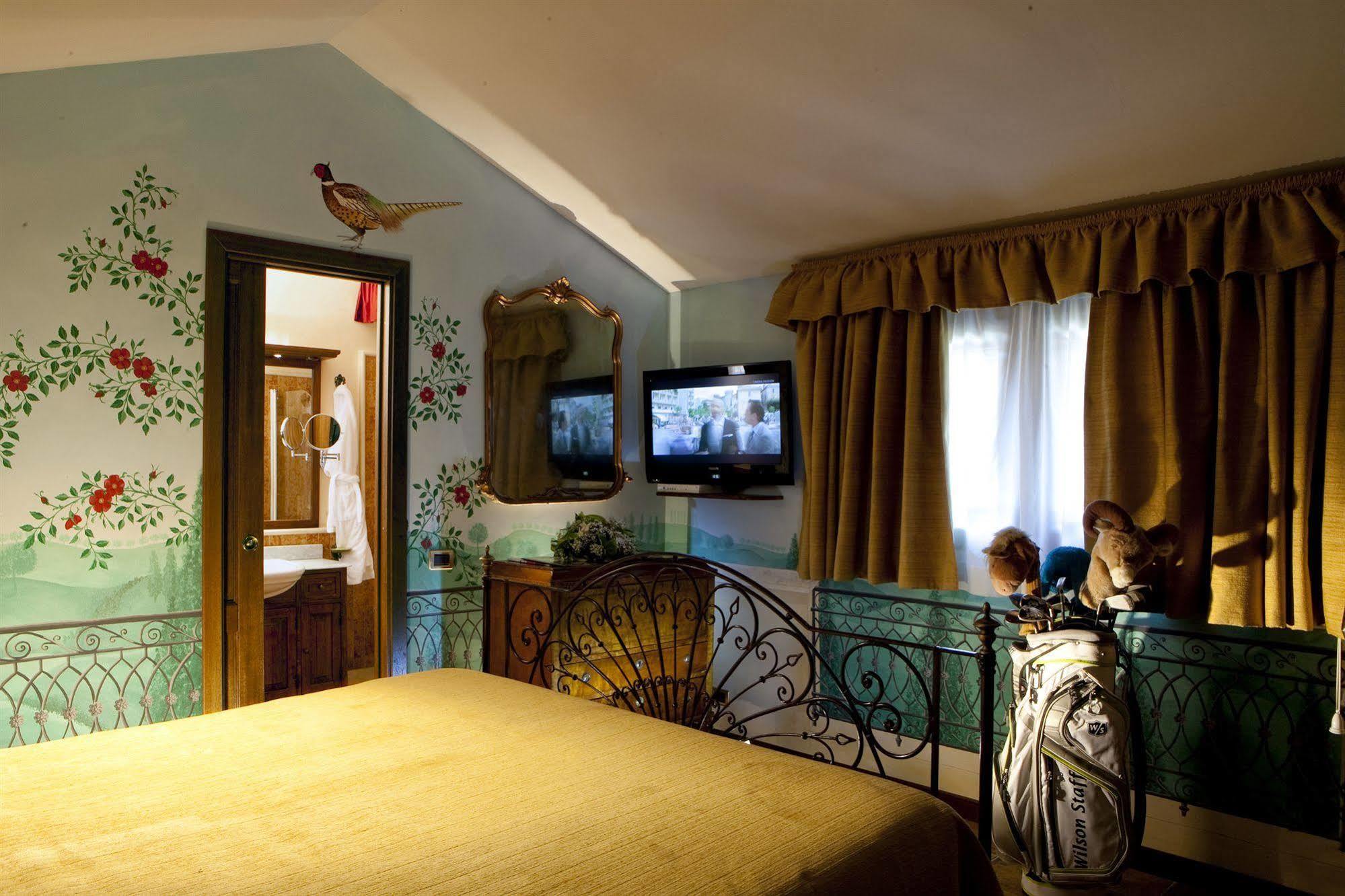 Castello Della Castelluccia Hotel