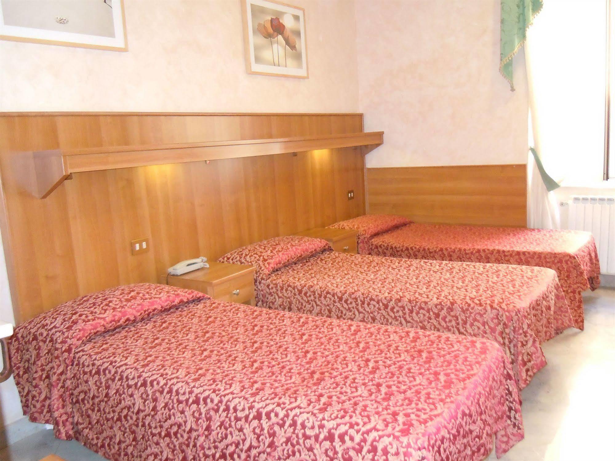 Hotel Papa Germano Roma