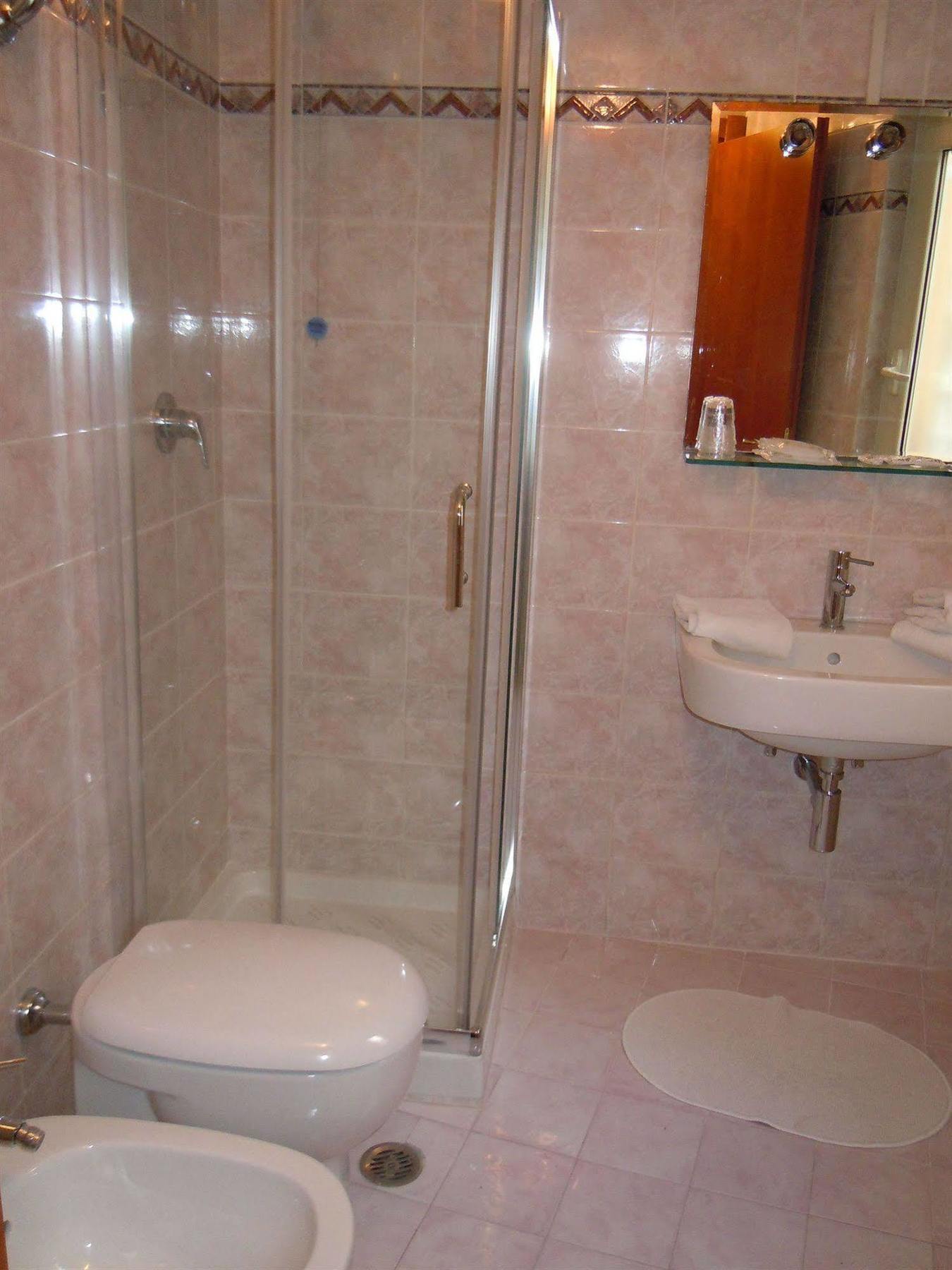Papa Germano Hotel 2*