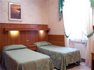 Hotel Papa Germano