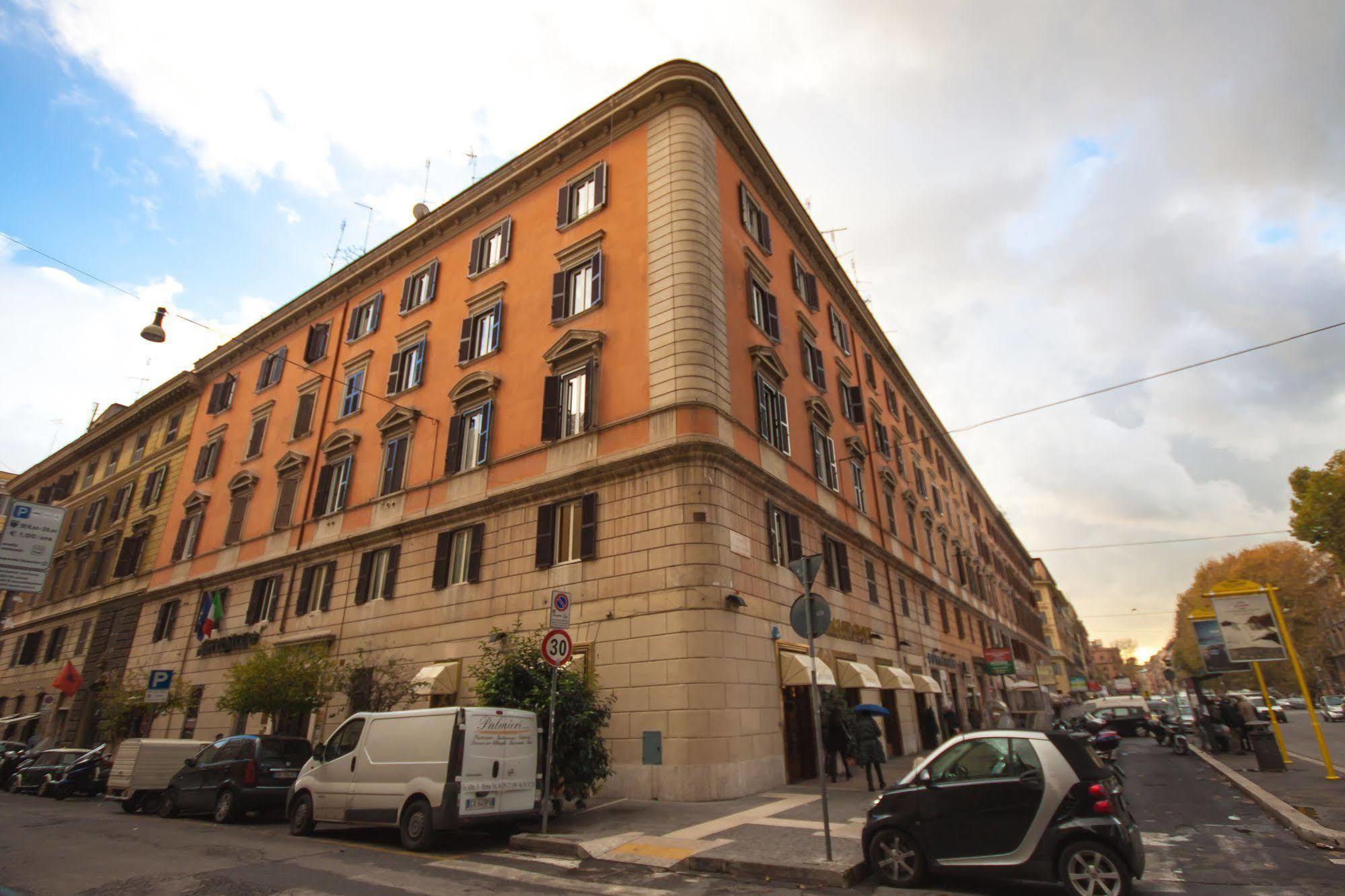 Silla 2* Roma