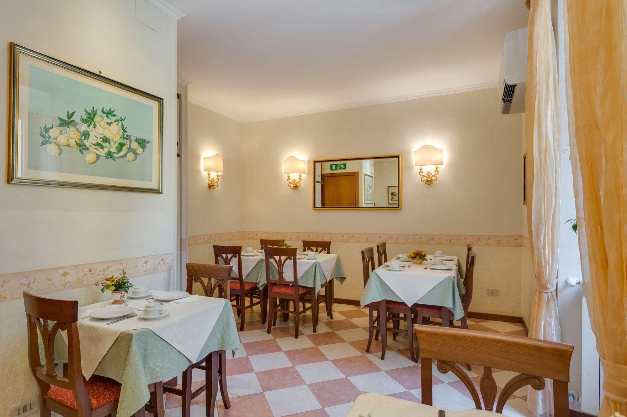 Silla 2* Roma