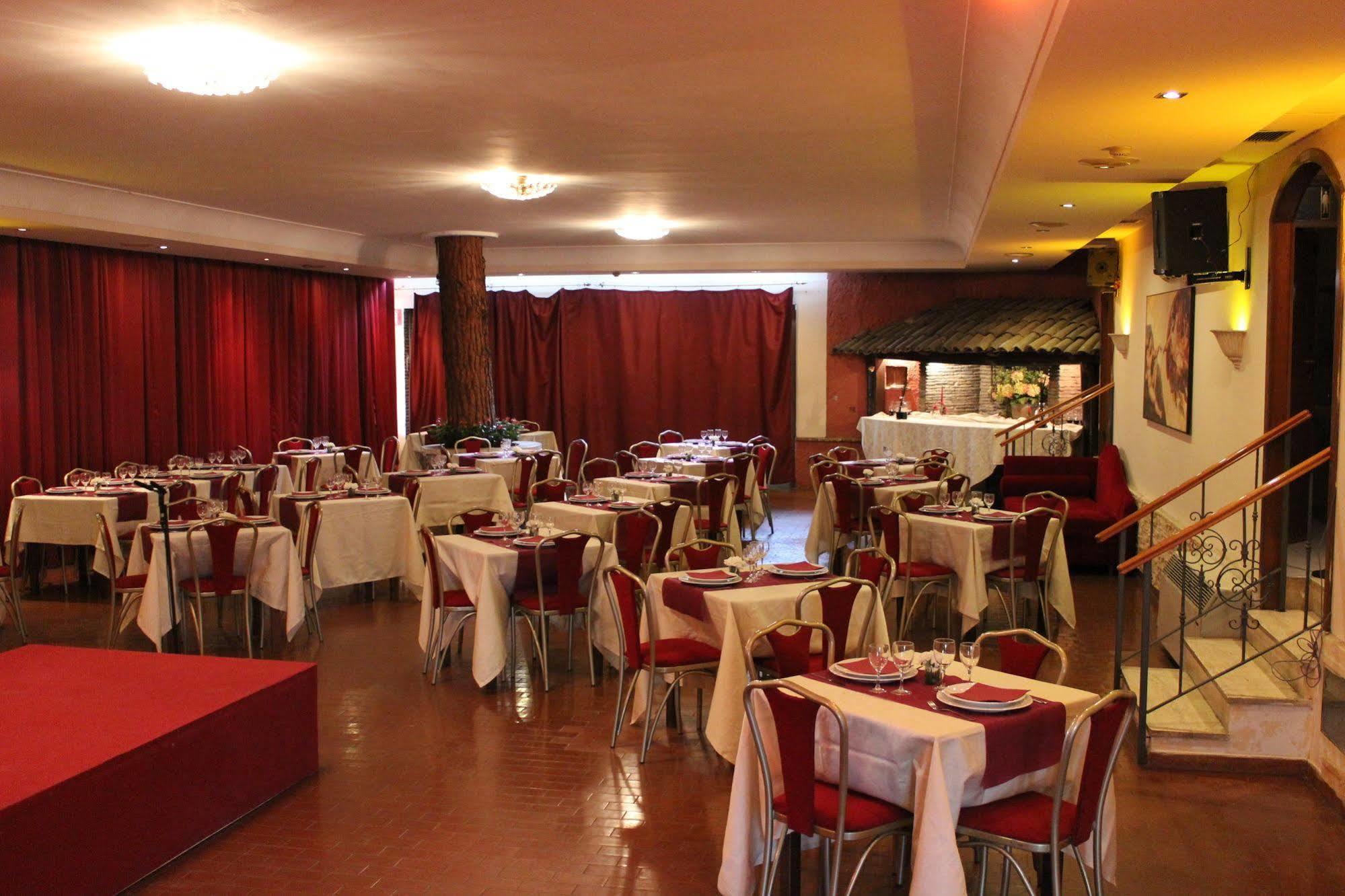 Hotell Romulus 3*