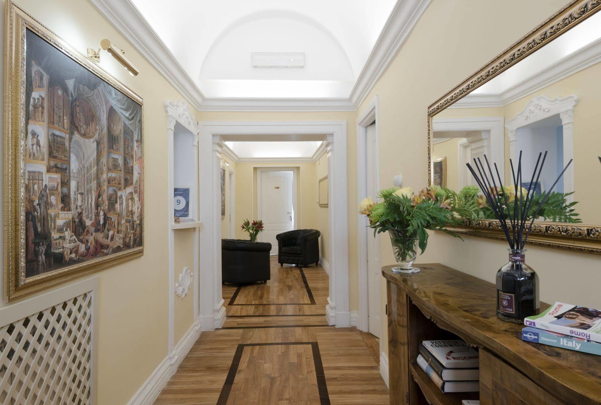 Affittacamere Relais Frattina Roma