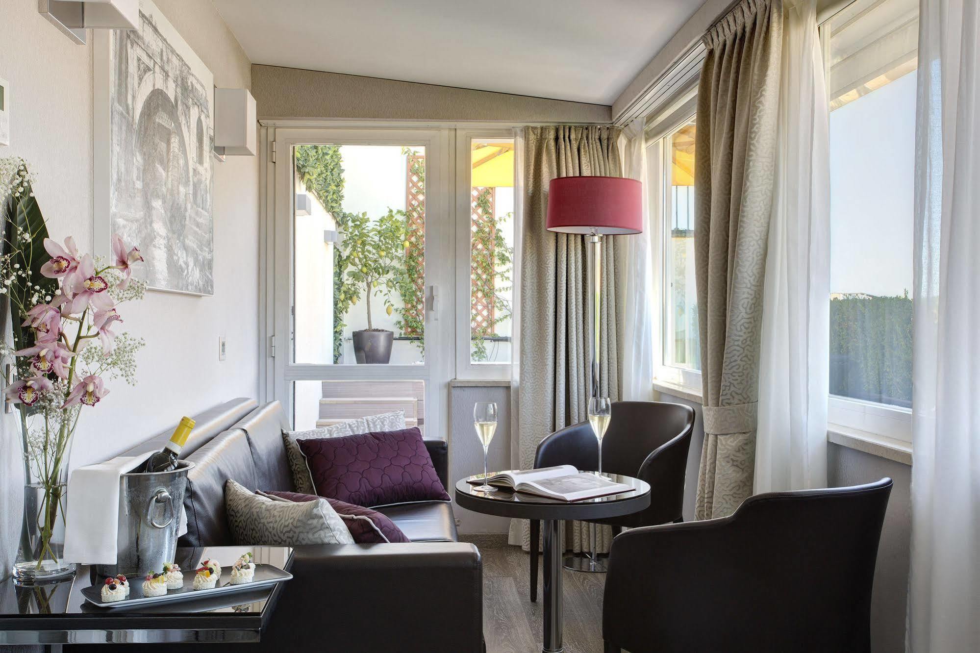 Artemide Hotel