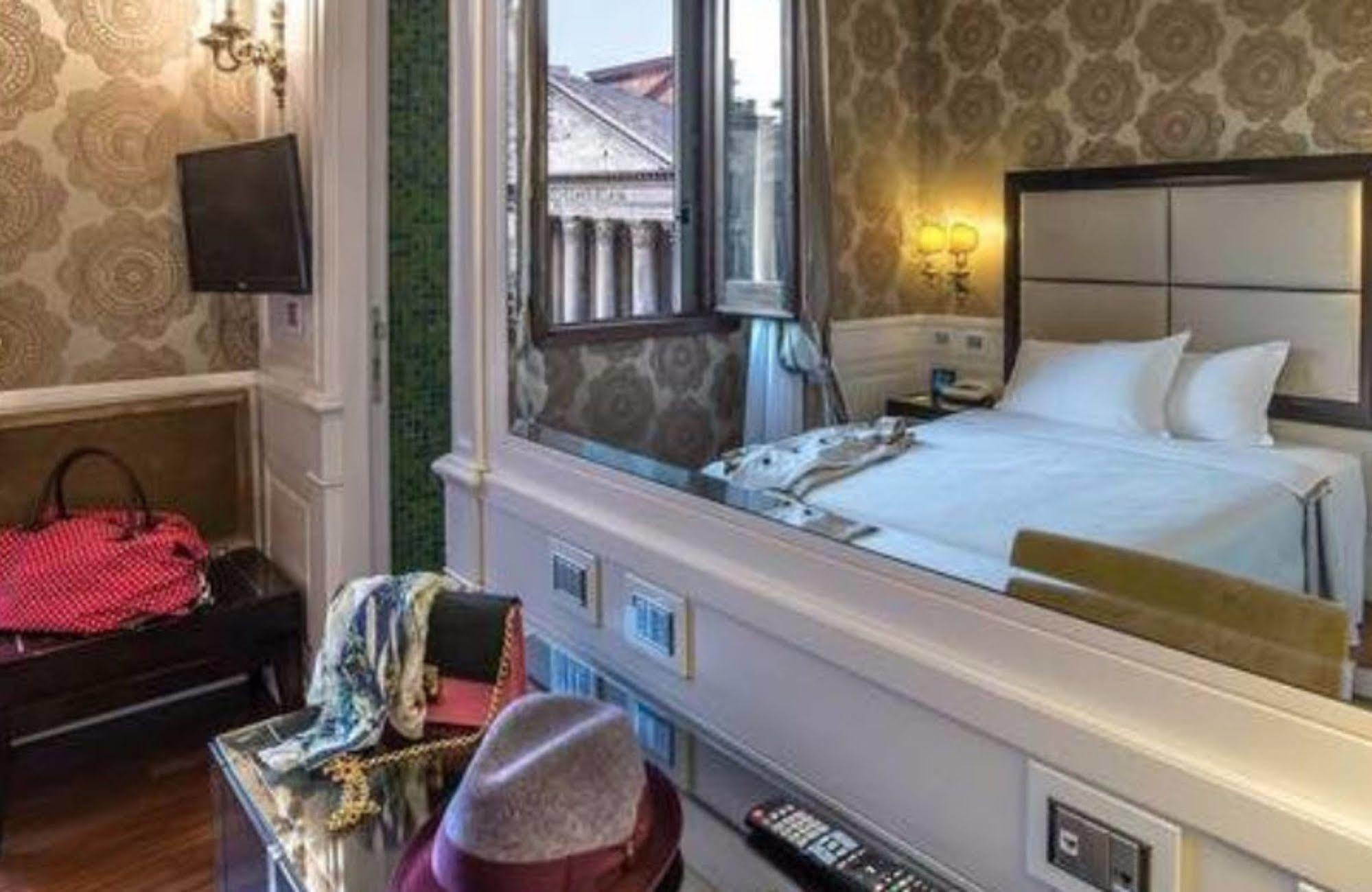 Del Senato Hotell 3*