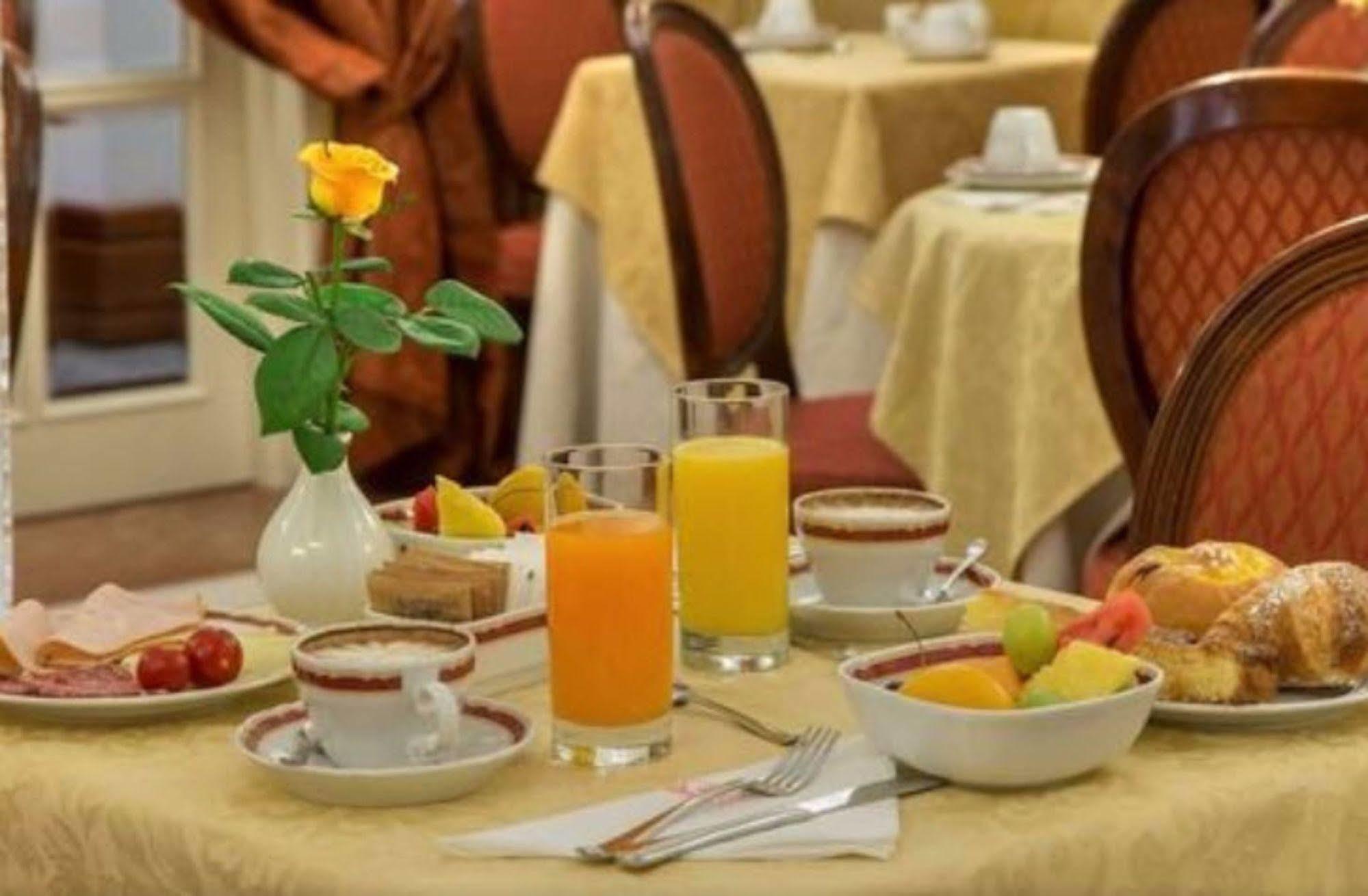 Hotell Del Senato Roma