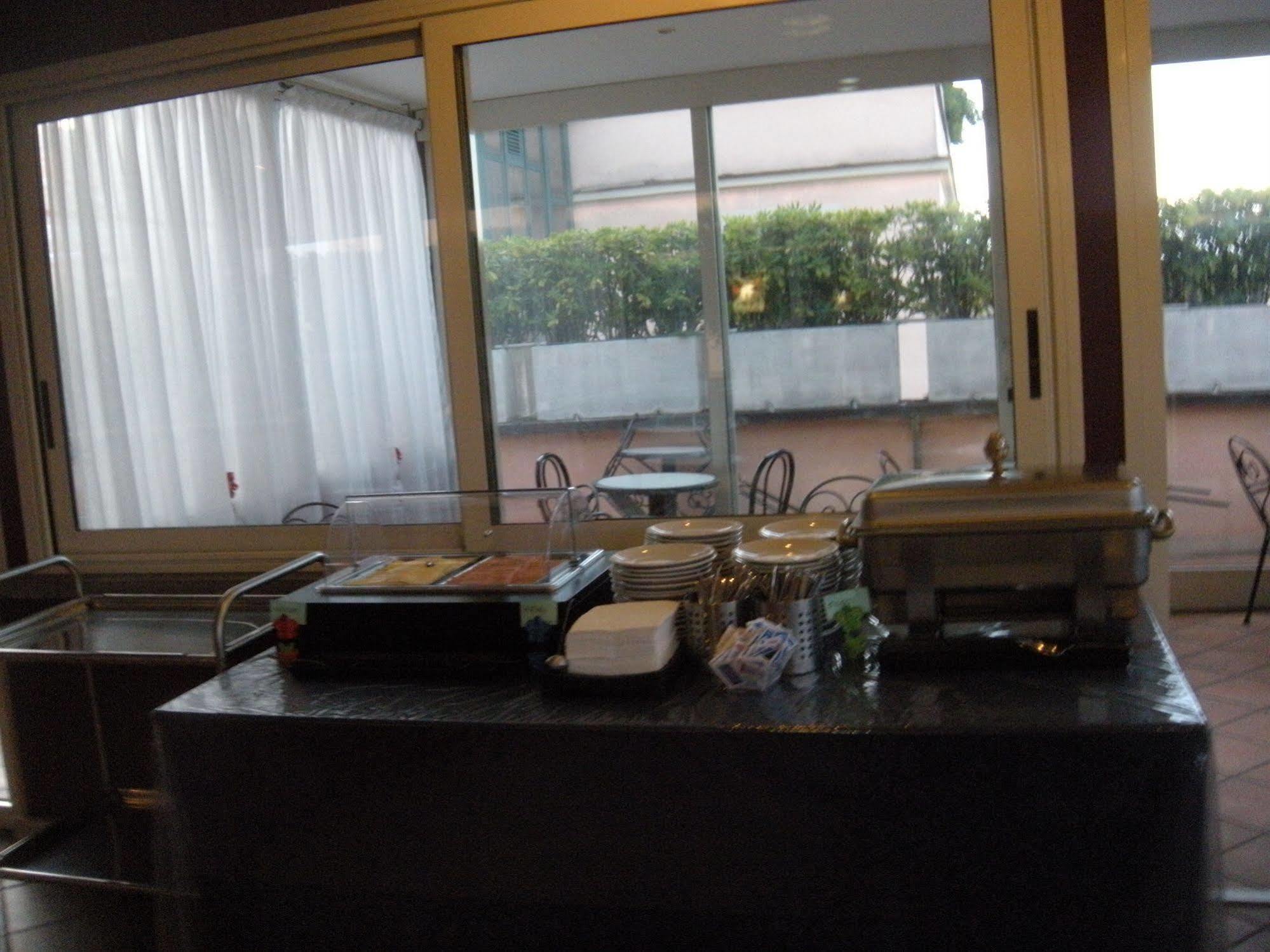 Center 2 Hotel Rom