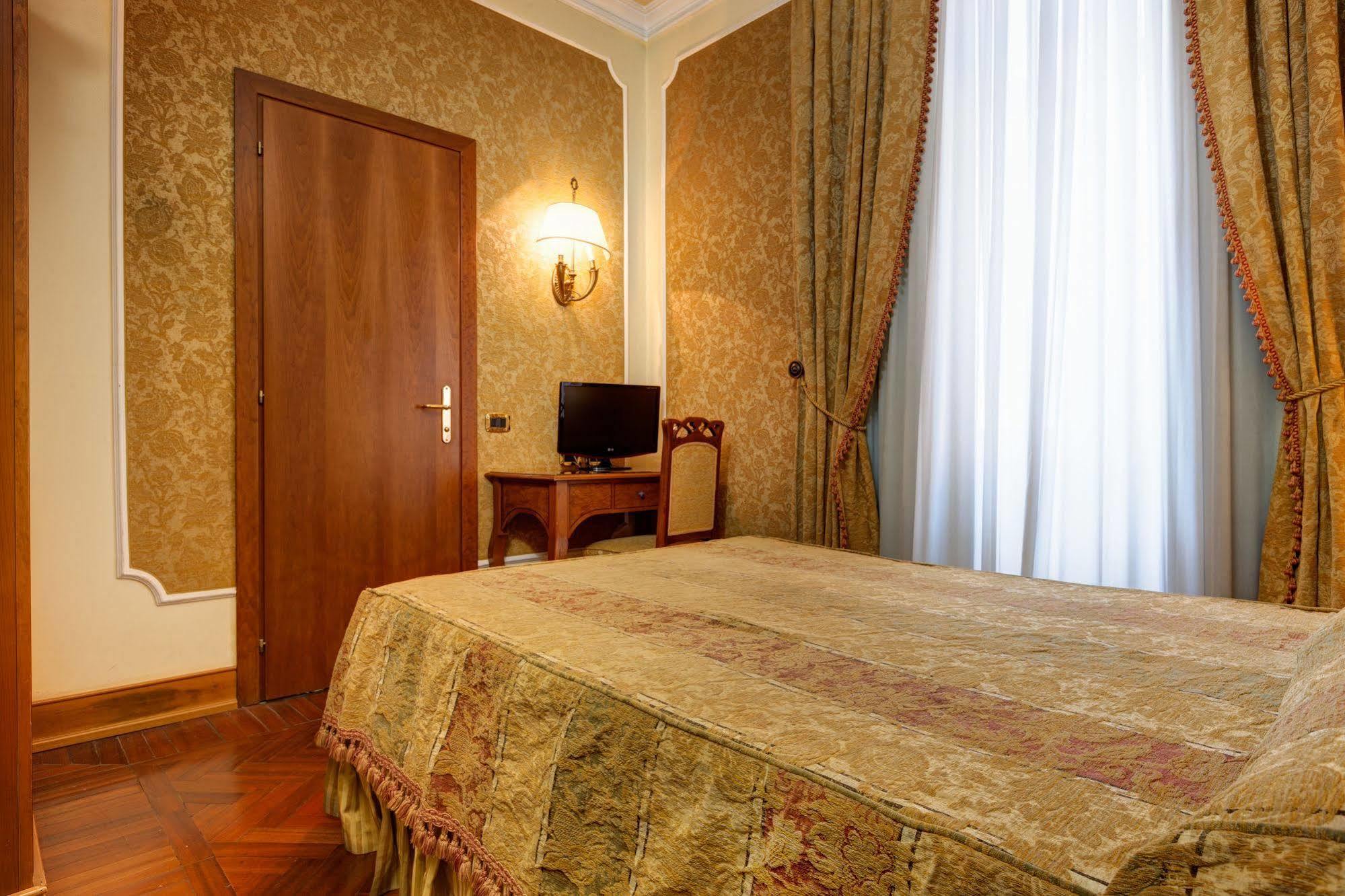 Morgagni Hotel 4*