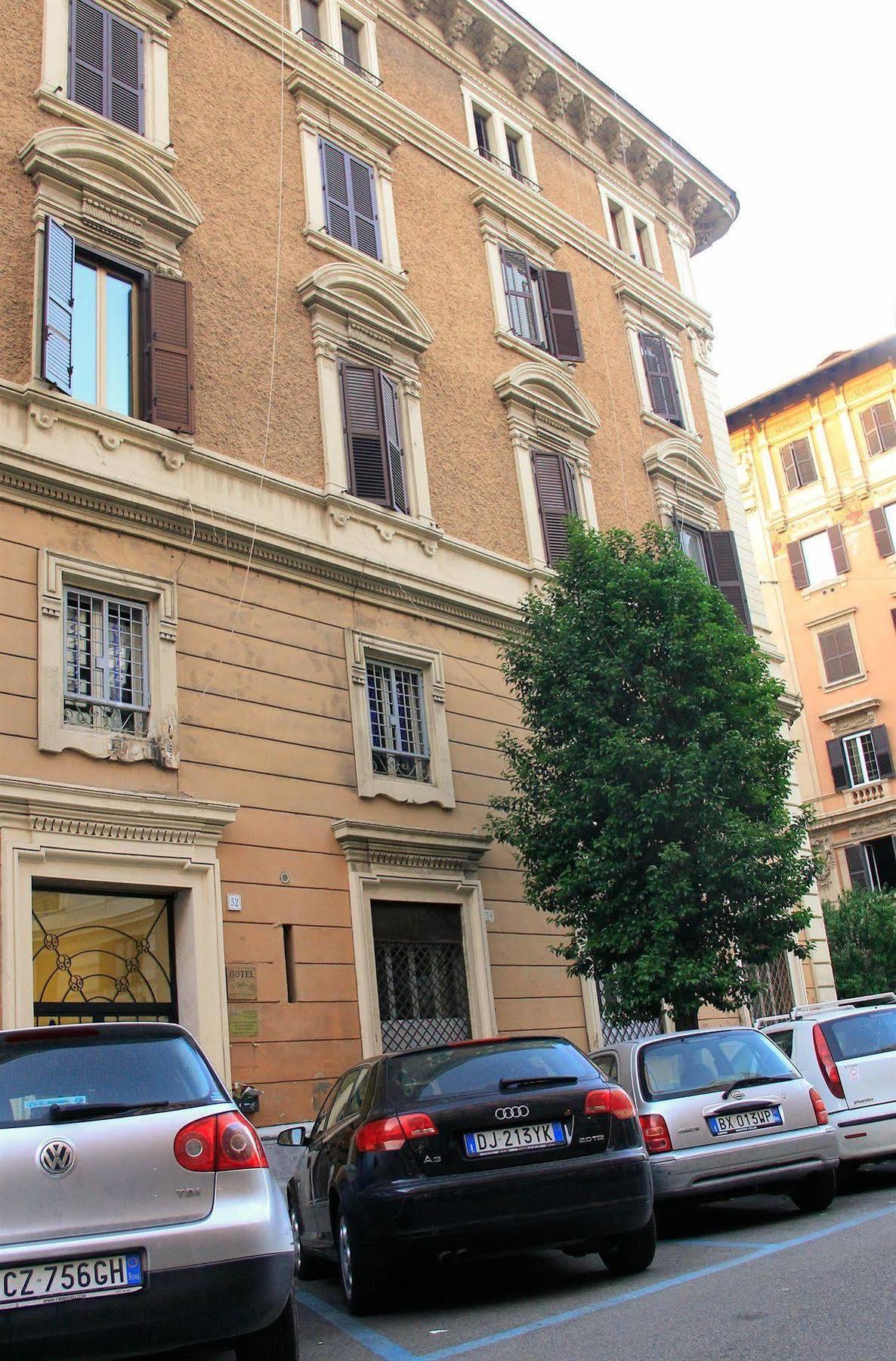 Les D'or Guest house 3*
