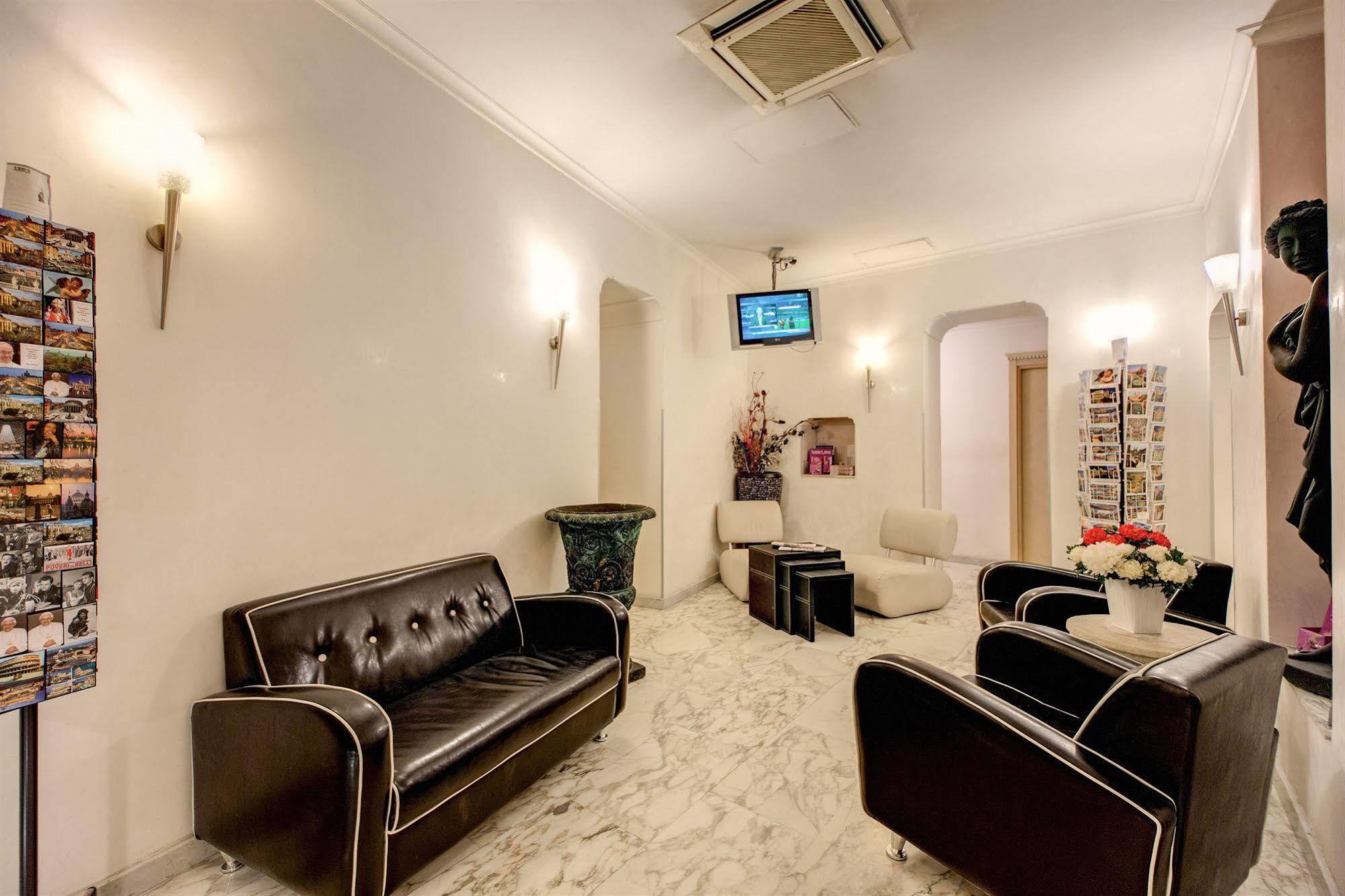 Hotell Le Petit