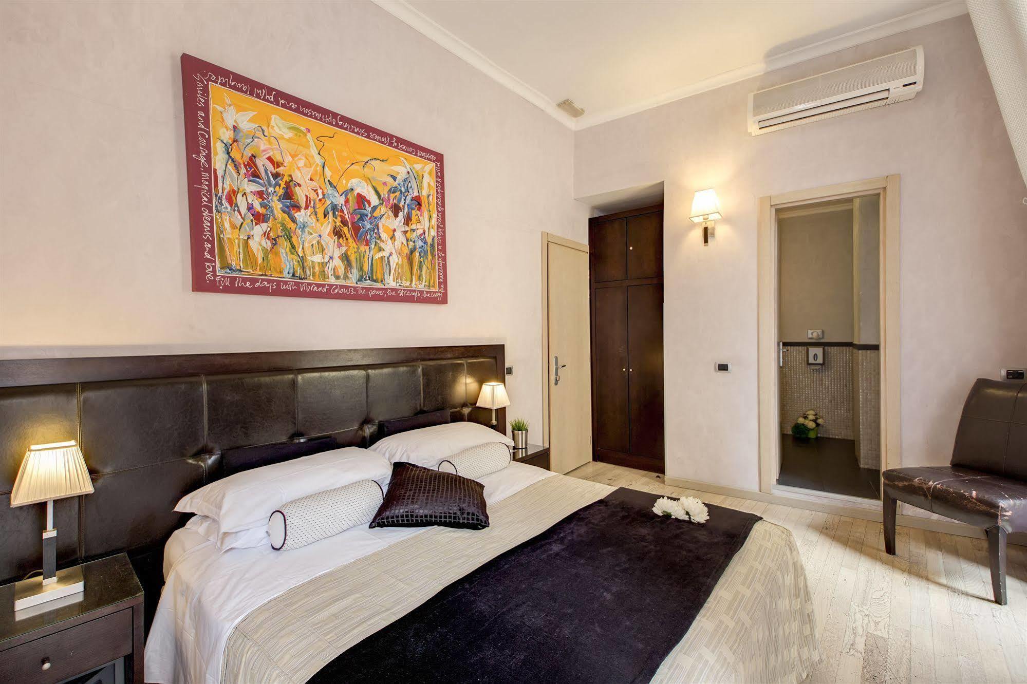 Le Petit Hotel 3*