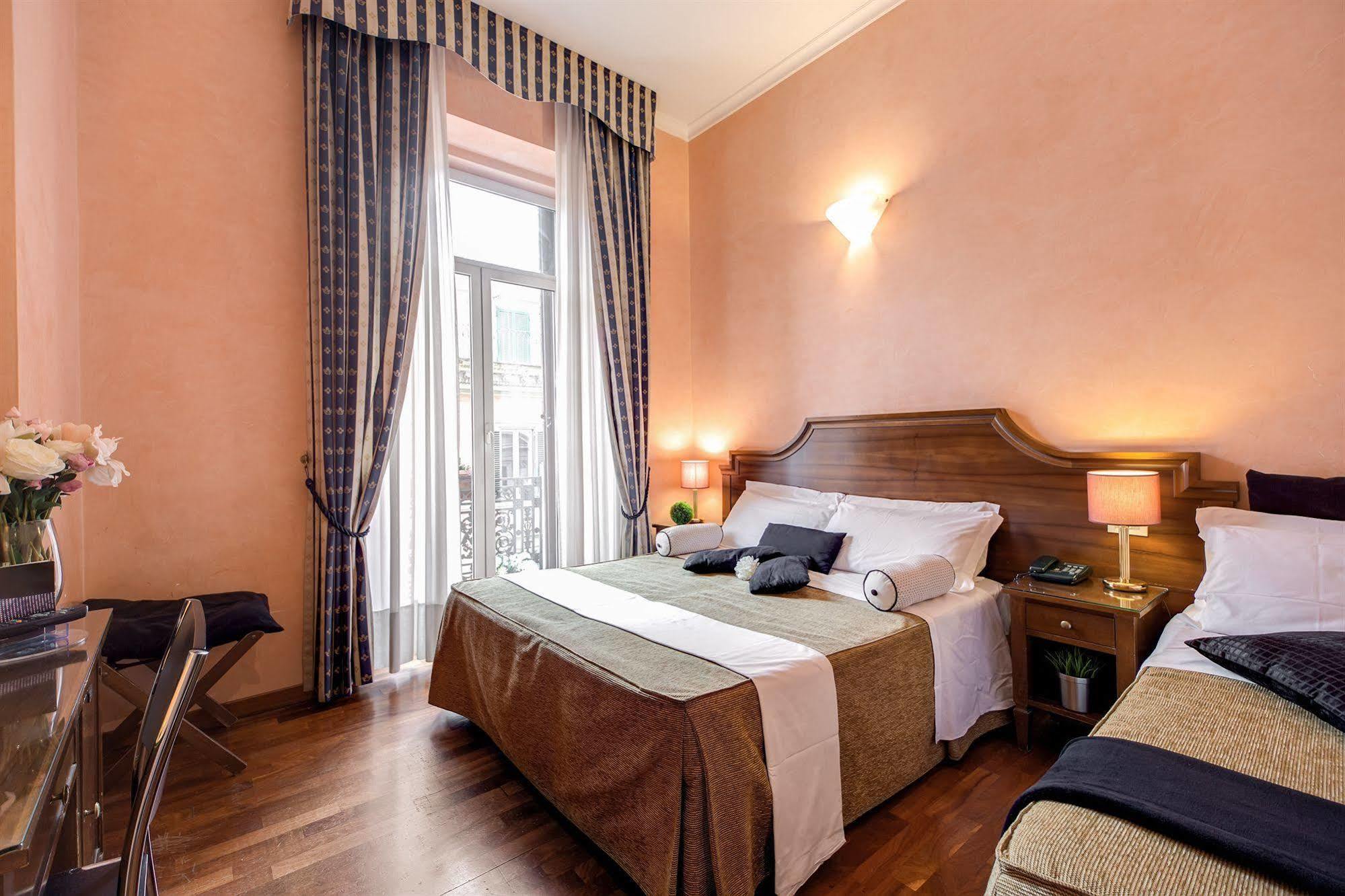 Le Petit Hotell Roma