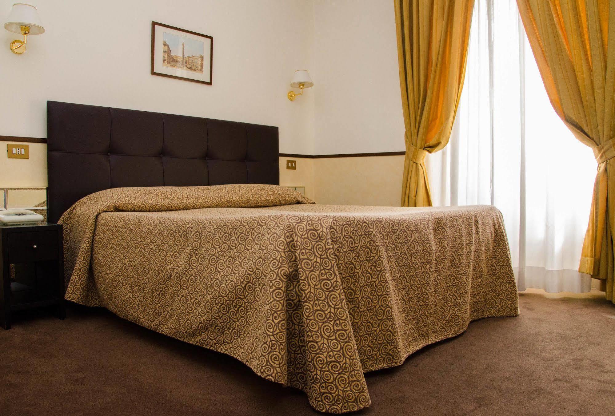 Hotel Garda 3*