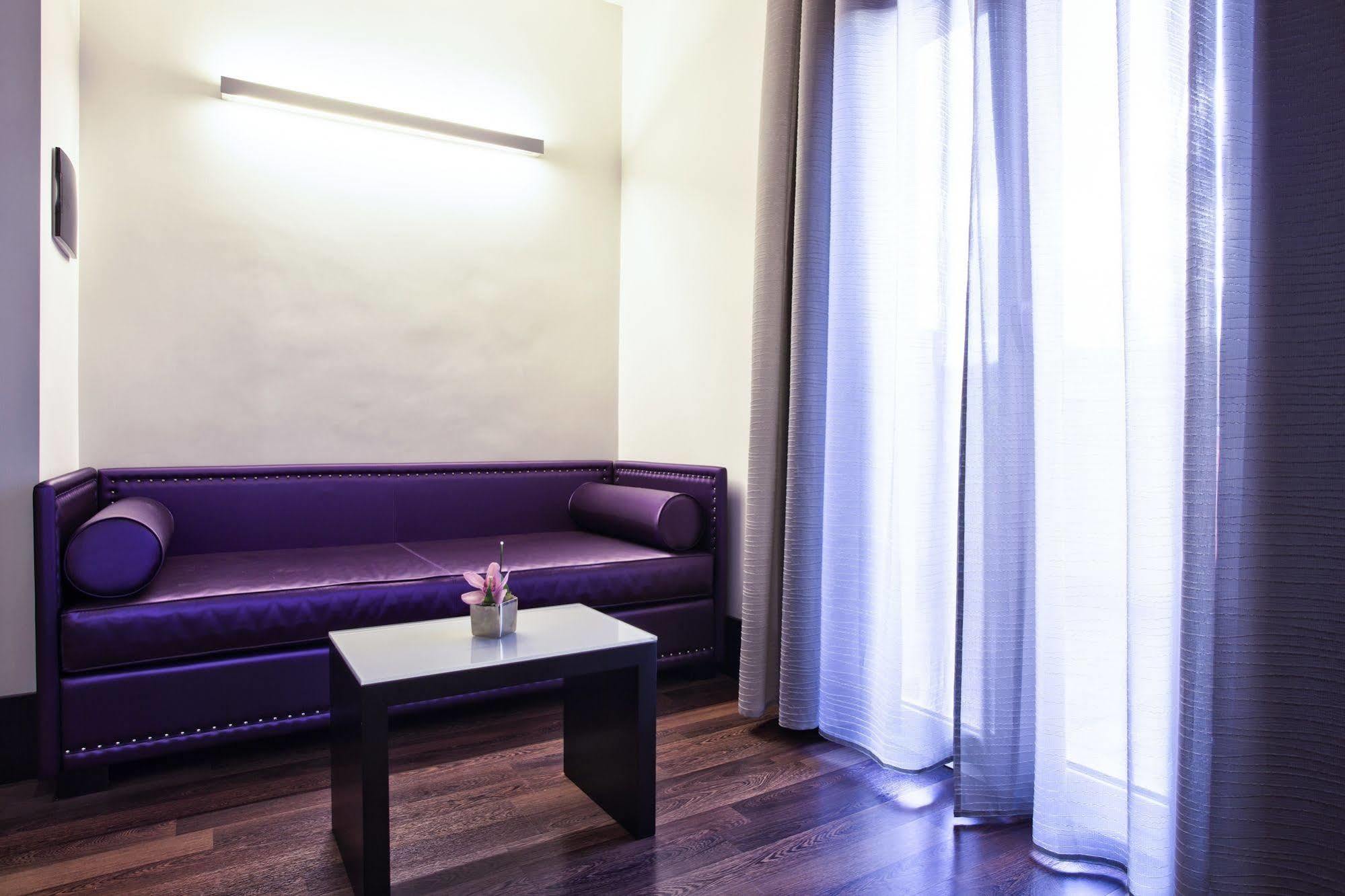 Numa Barberini Aparthotel 4*