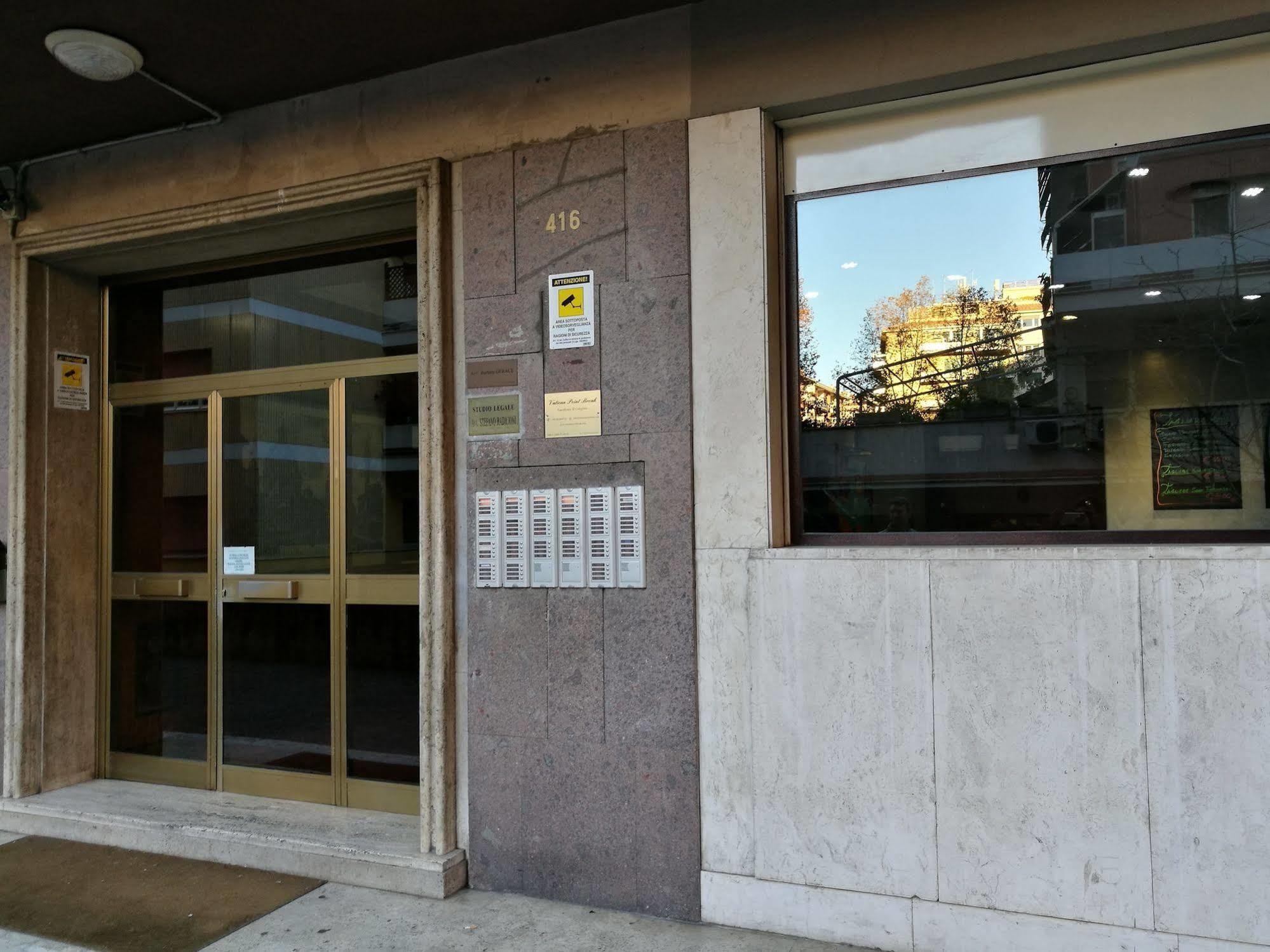 Vatican Break Acomodação com café da manhã  3*