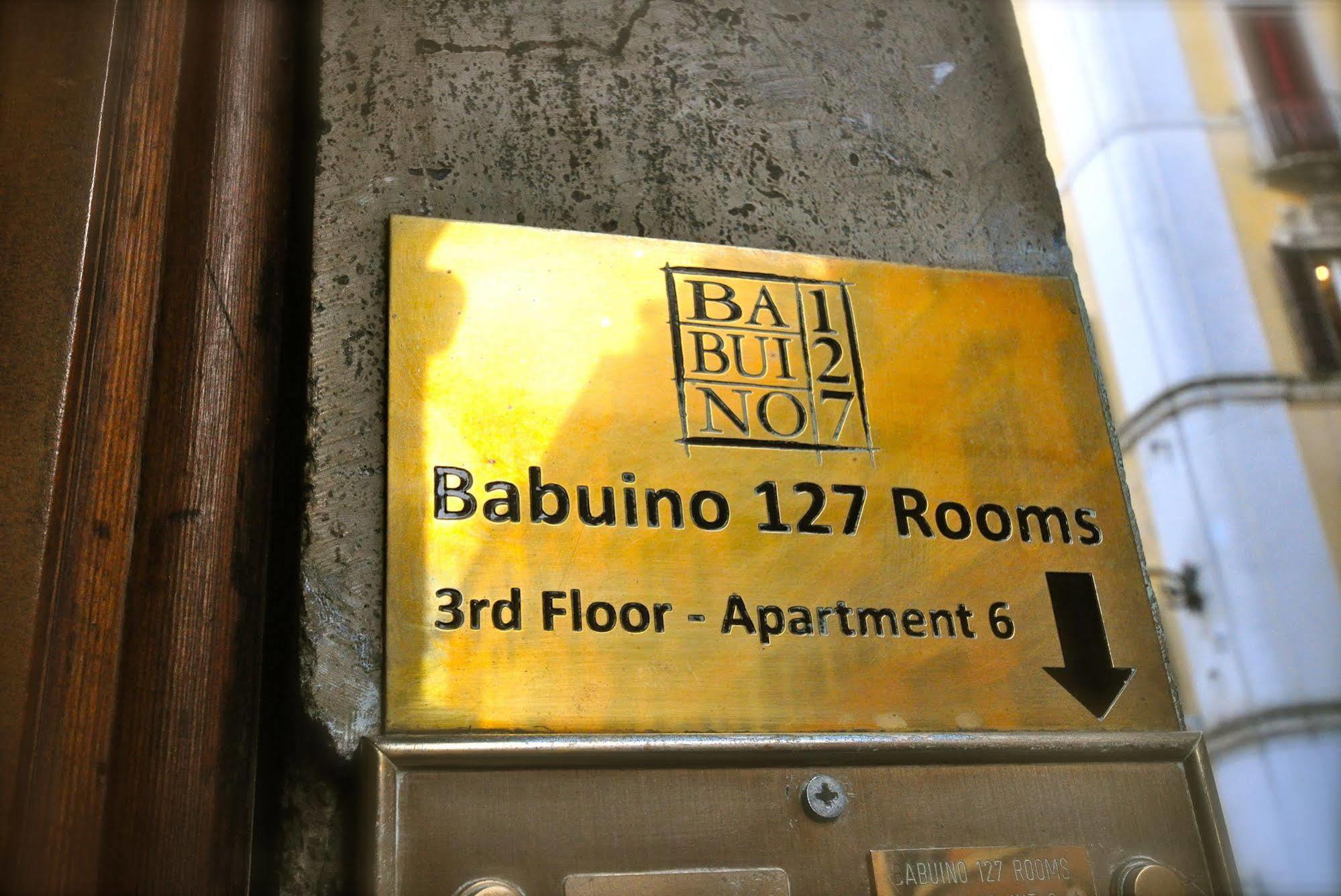 Babuino 127 2*