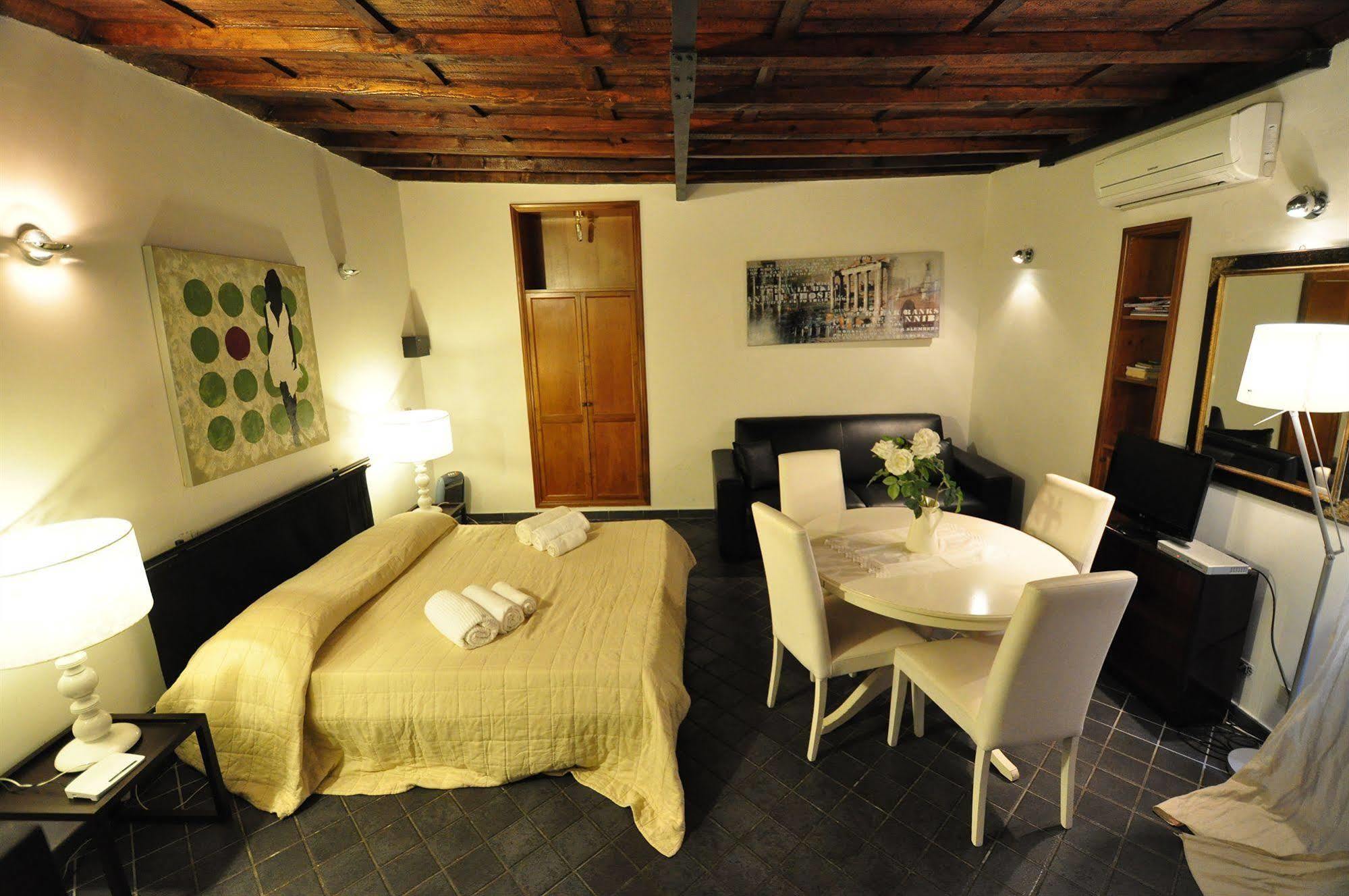 Babuino 127 Roma