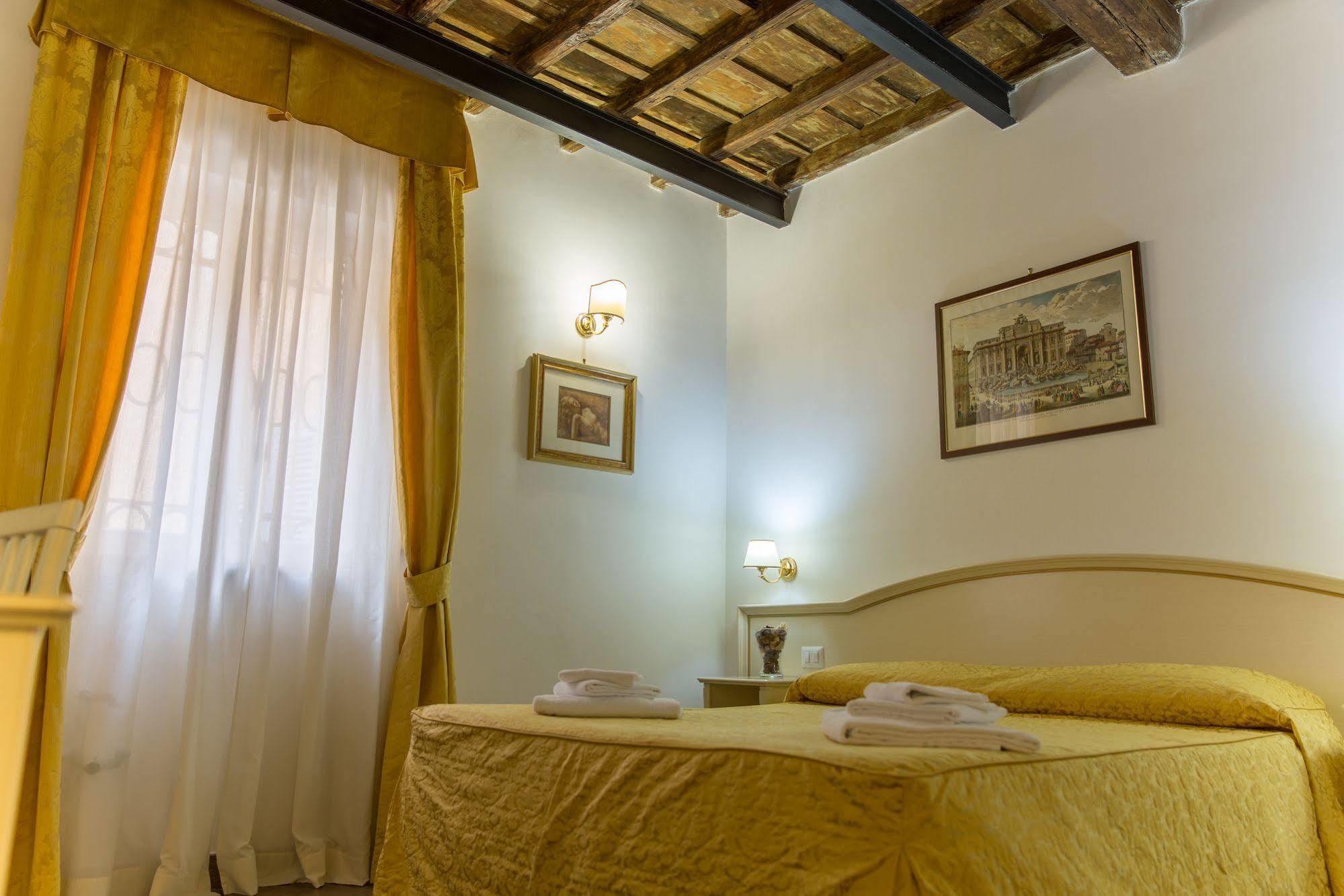 Pantheon Bed & Breakfast *