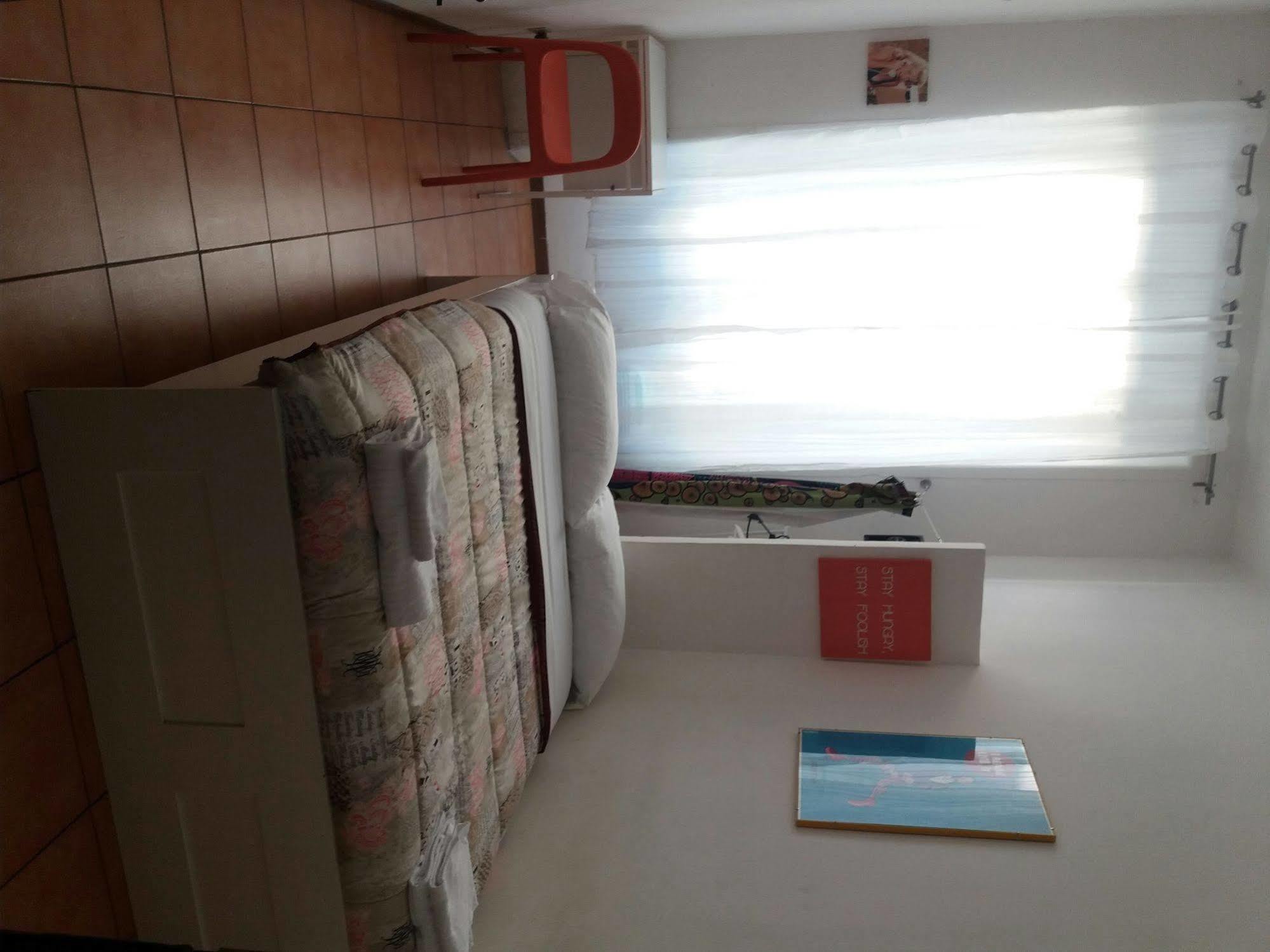 Guest house Meltin' 2*