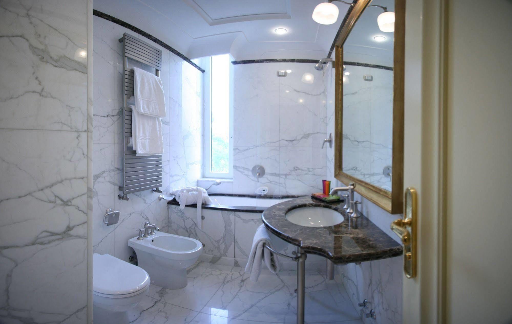 Hotell Duse 4*