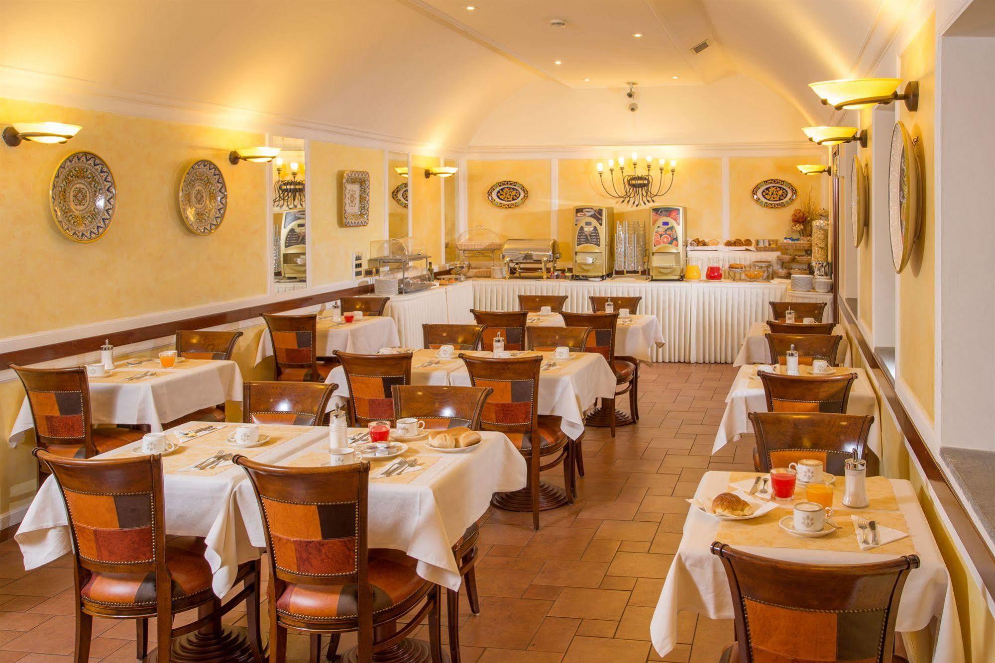 Hotel Ranieri 3*
