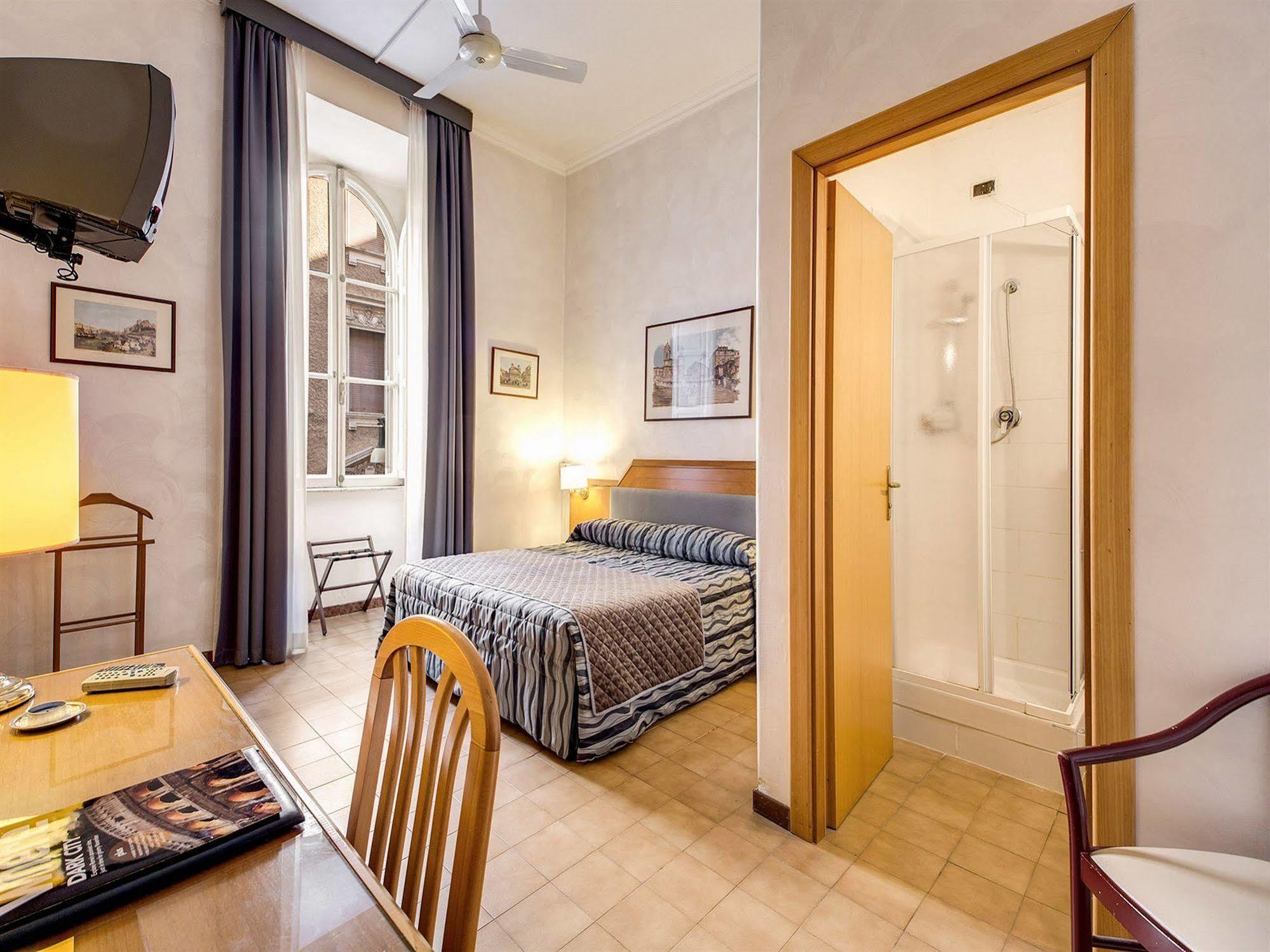 Hotell Giotto Flavia 2*