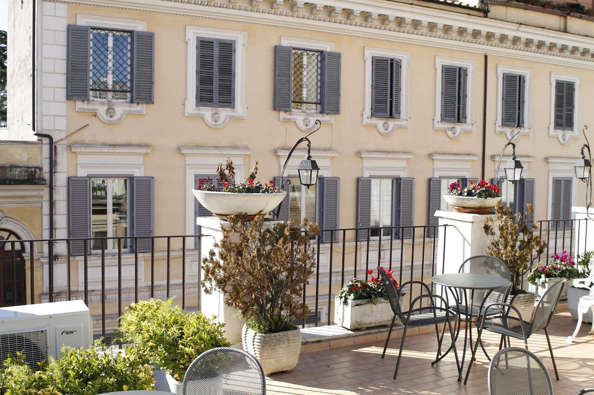 Sistina Hotell 4*