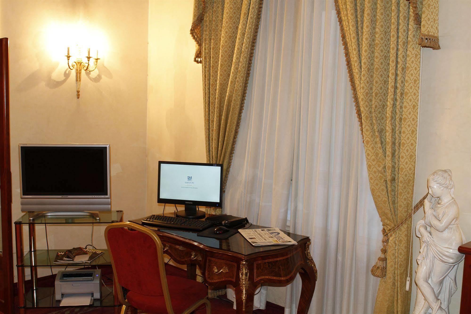 Pace Elvezia Hotel