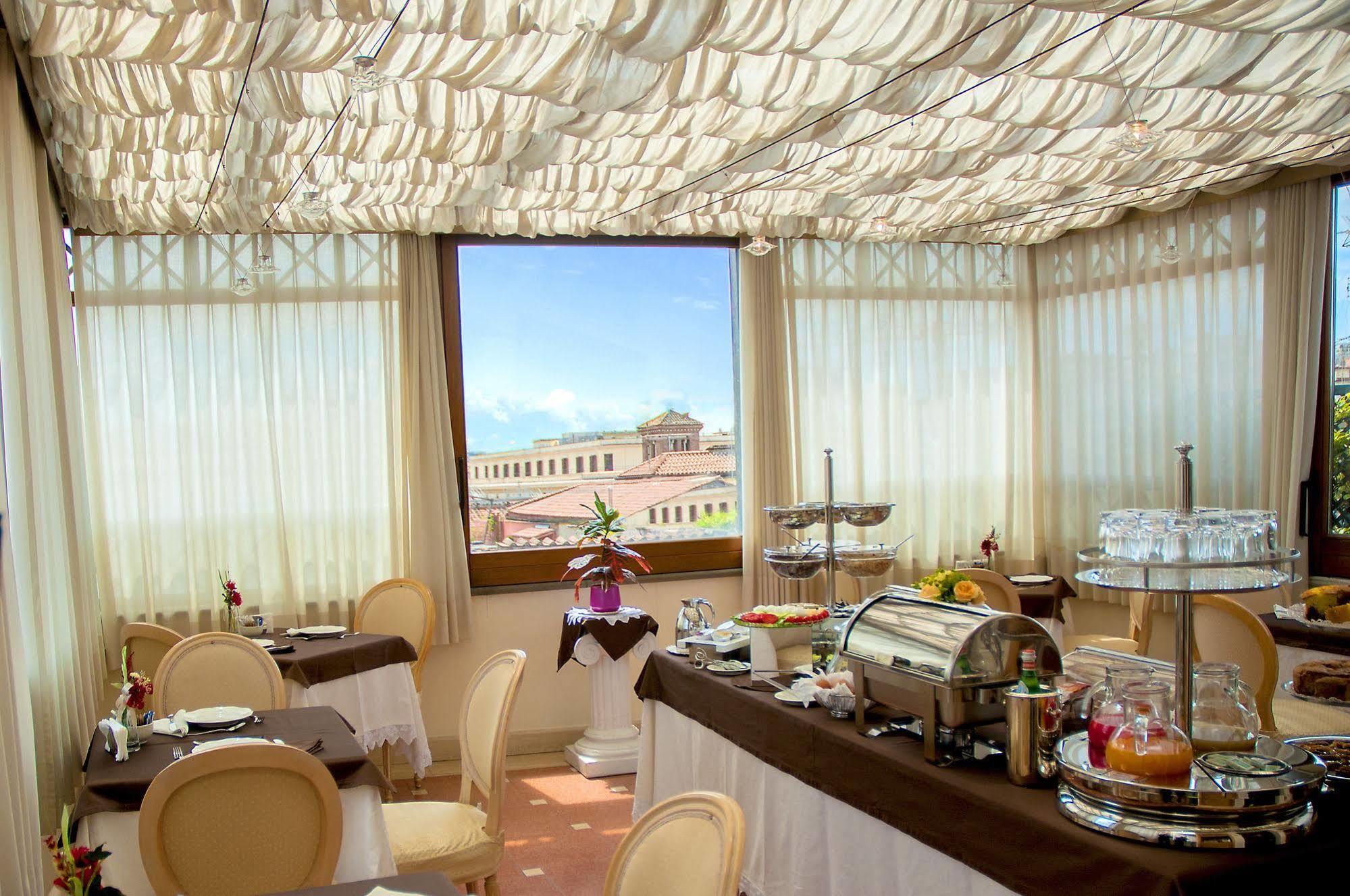 Daniel's 4* Roma