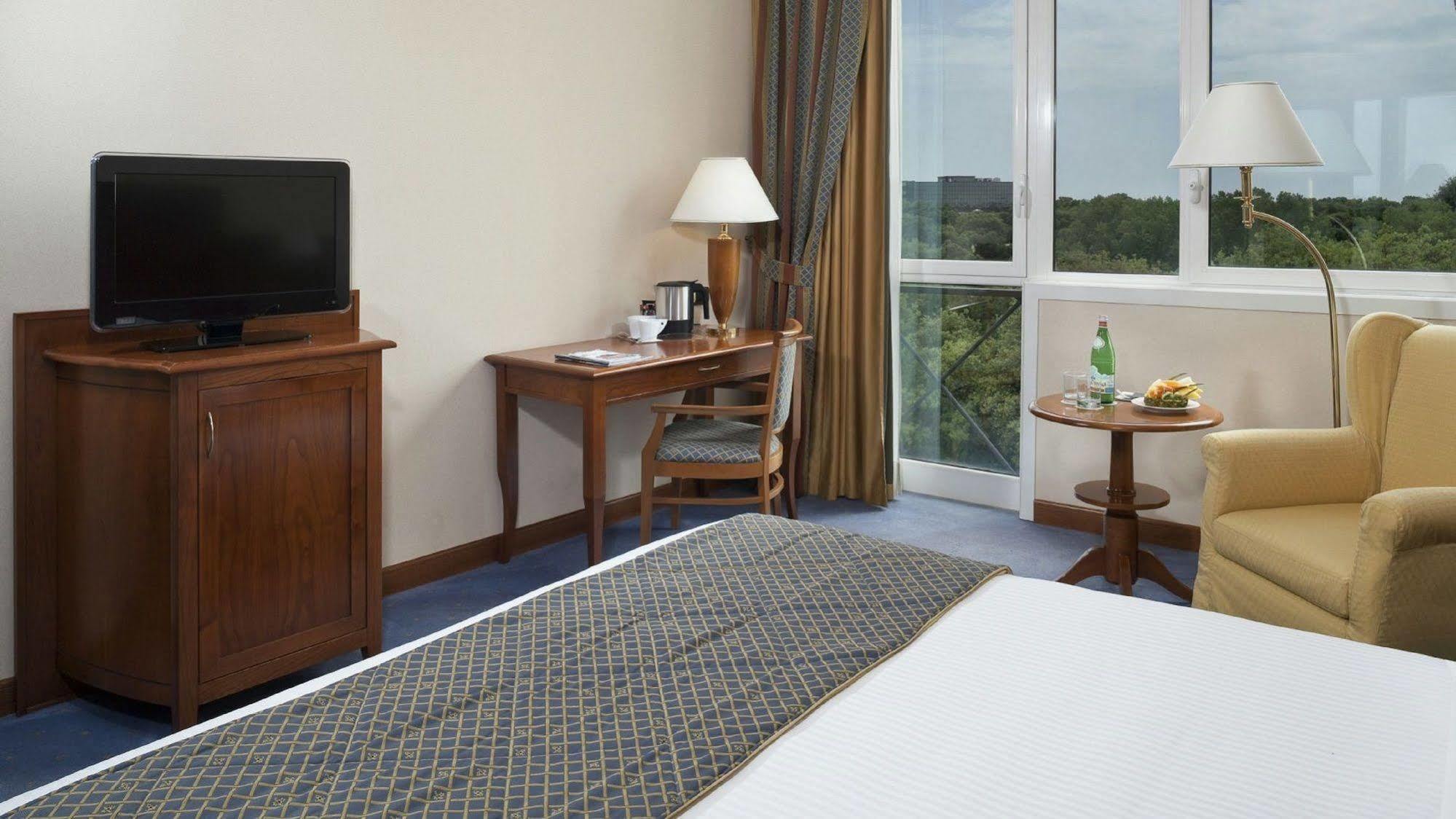 Aurelia Antica 4* Roma