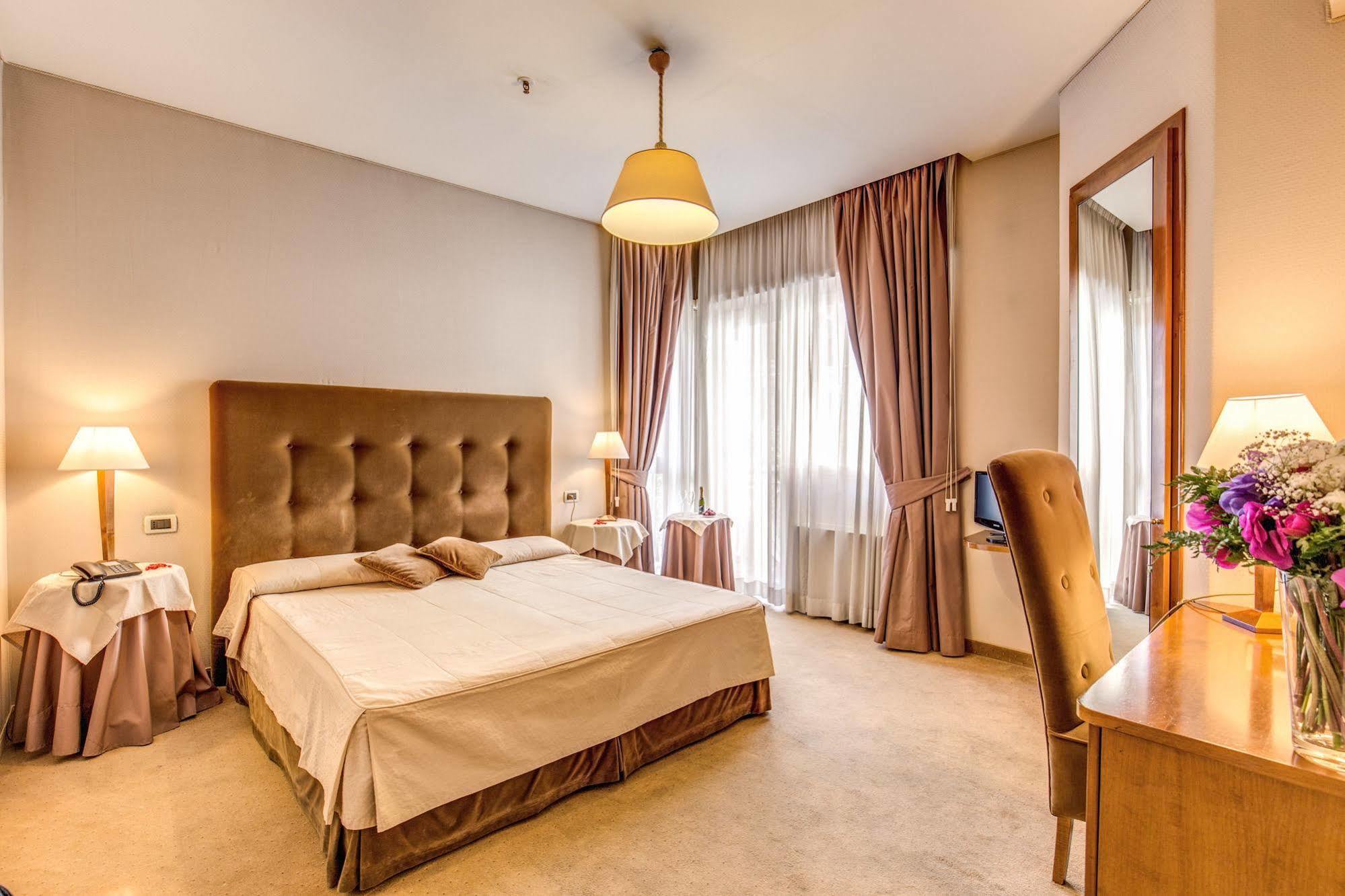 Hotell Beyou Ponte Milvio 3*