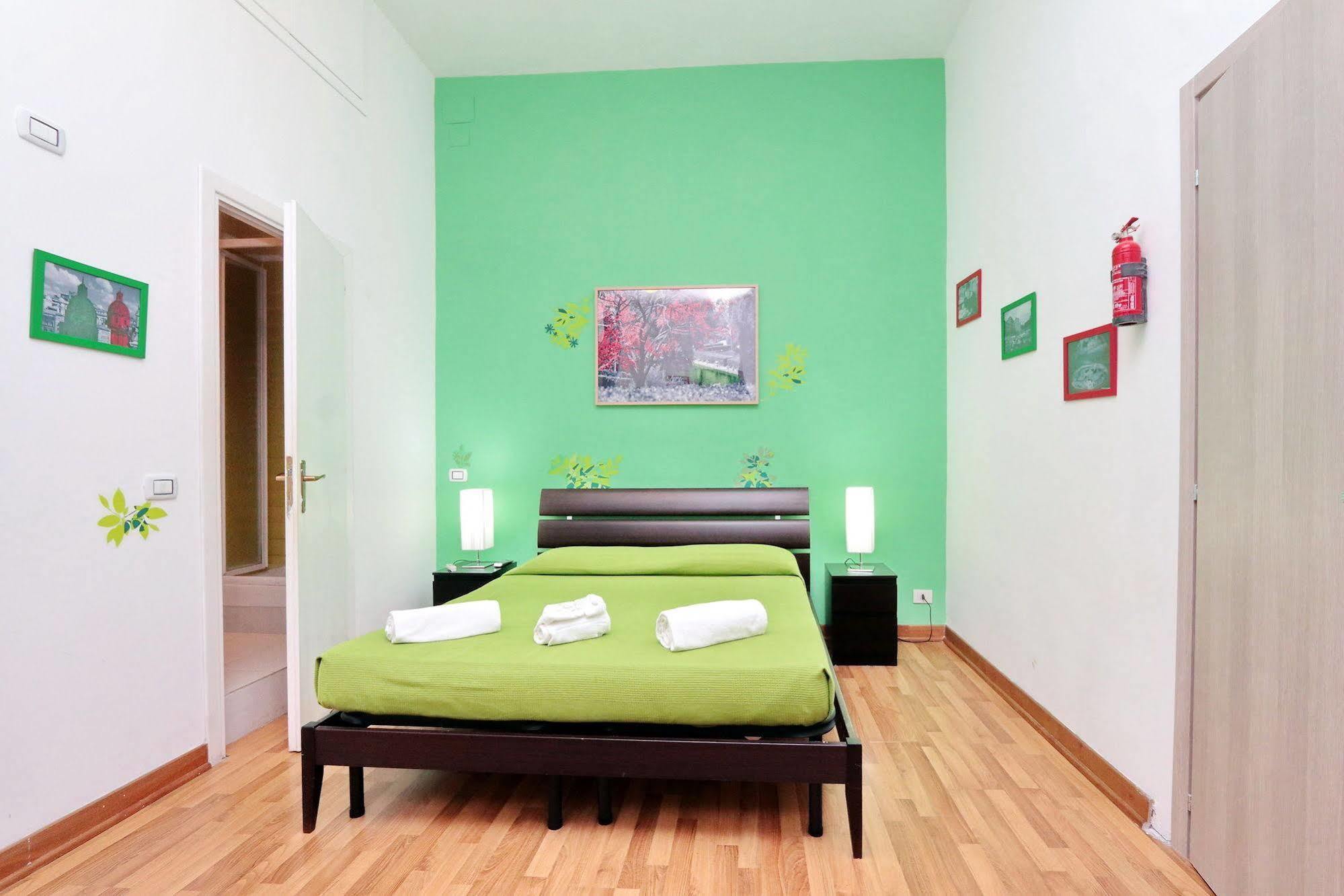 Lucky Domus Gjestgiverier 2*