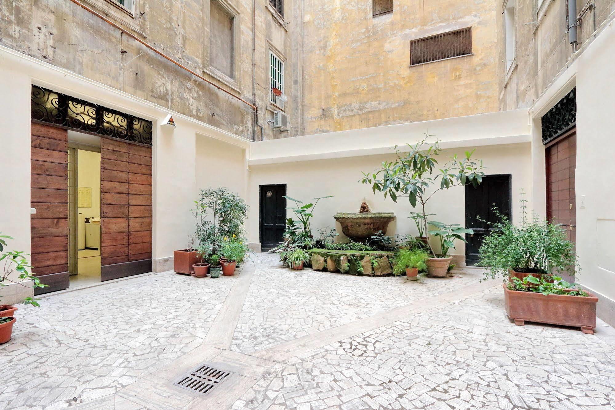 Lucky Domus Affittacamere Roma