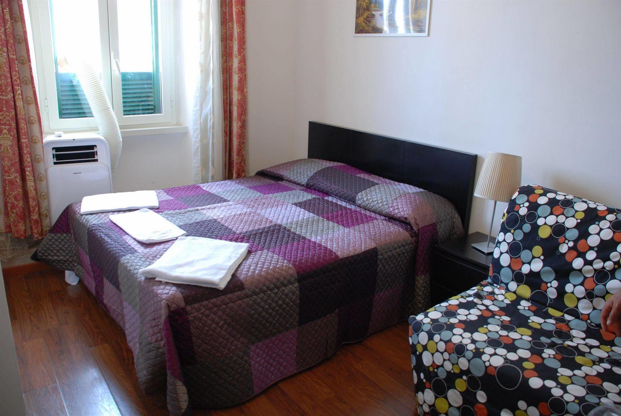 Casa Dell'amicizia Bed & Breakfast Roma