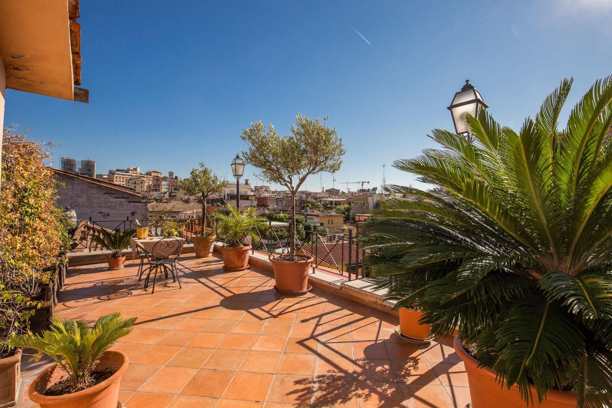 Hotel La Lumiere Di Piazza Di Spagna 3*