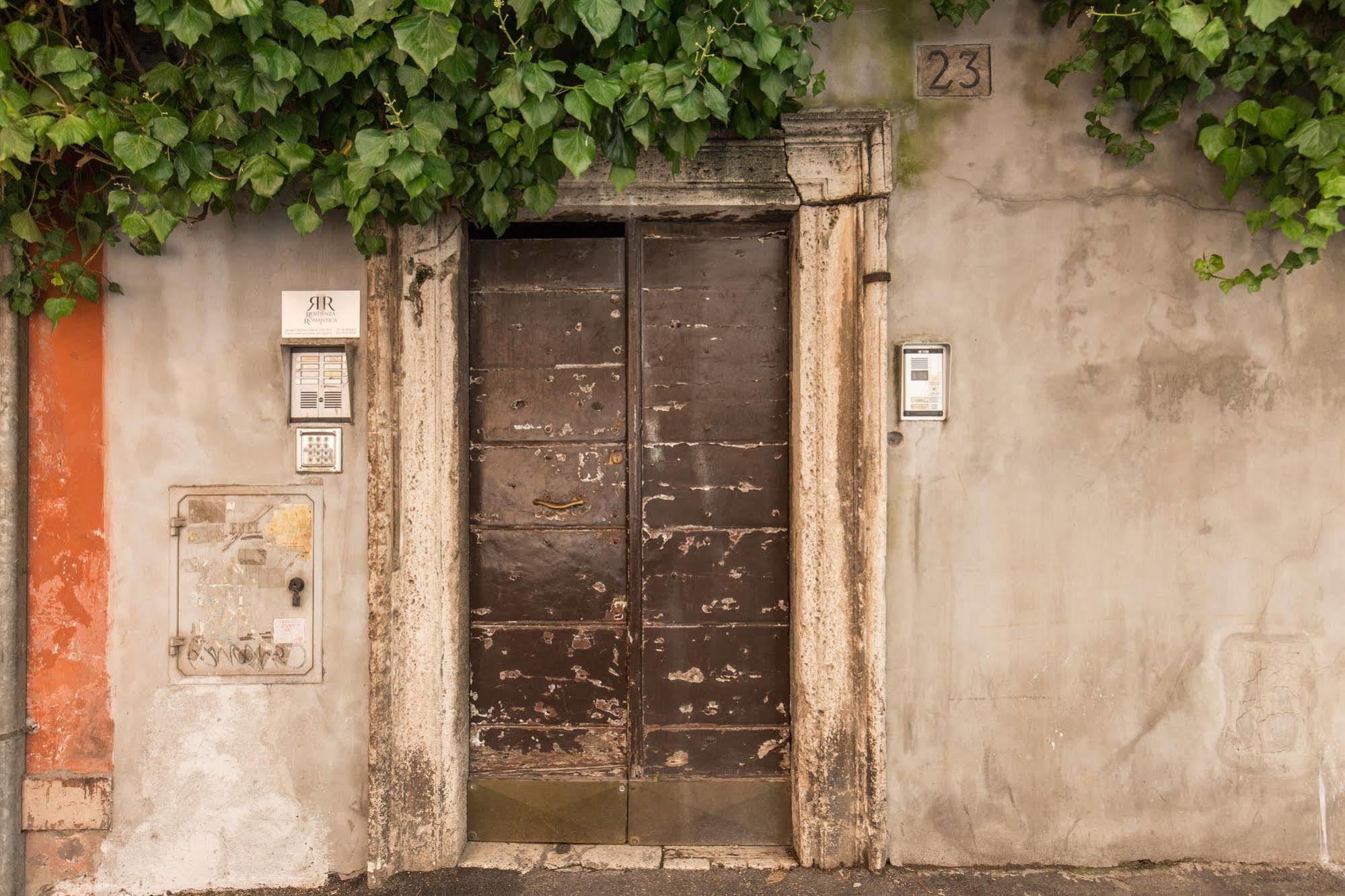 Residenza Romantica Affittacamere Roma