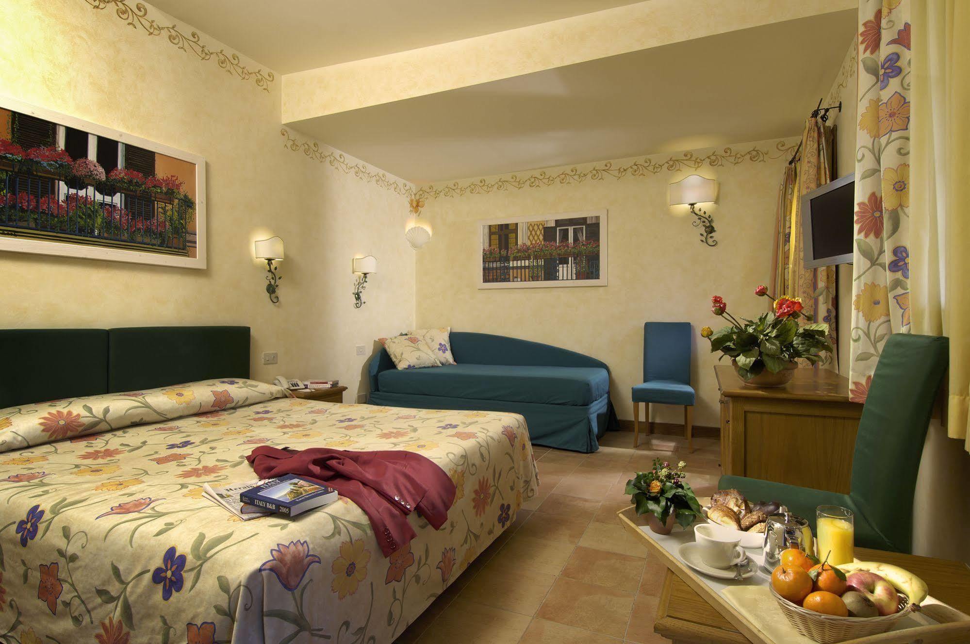 Santa Maria Hotel