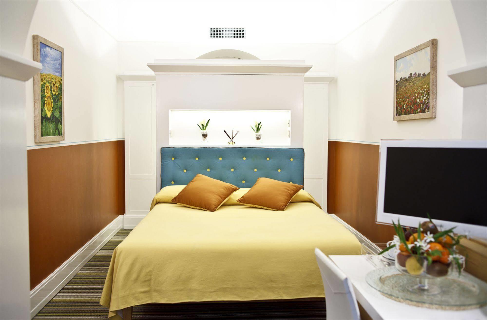 Piazza Di Spagna Prestige 2*