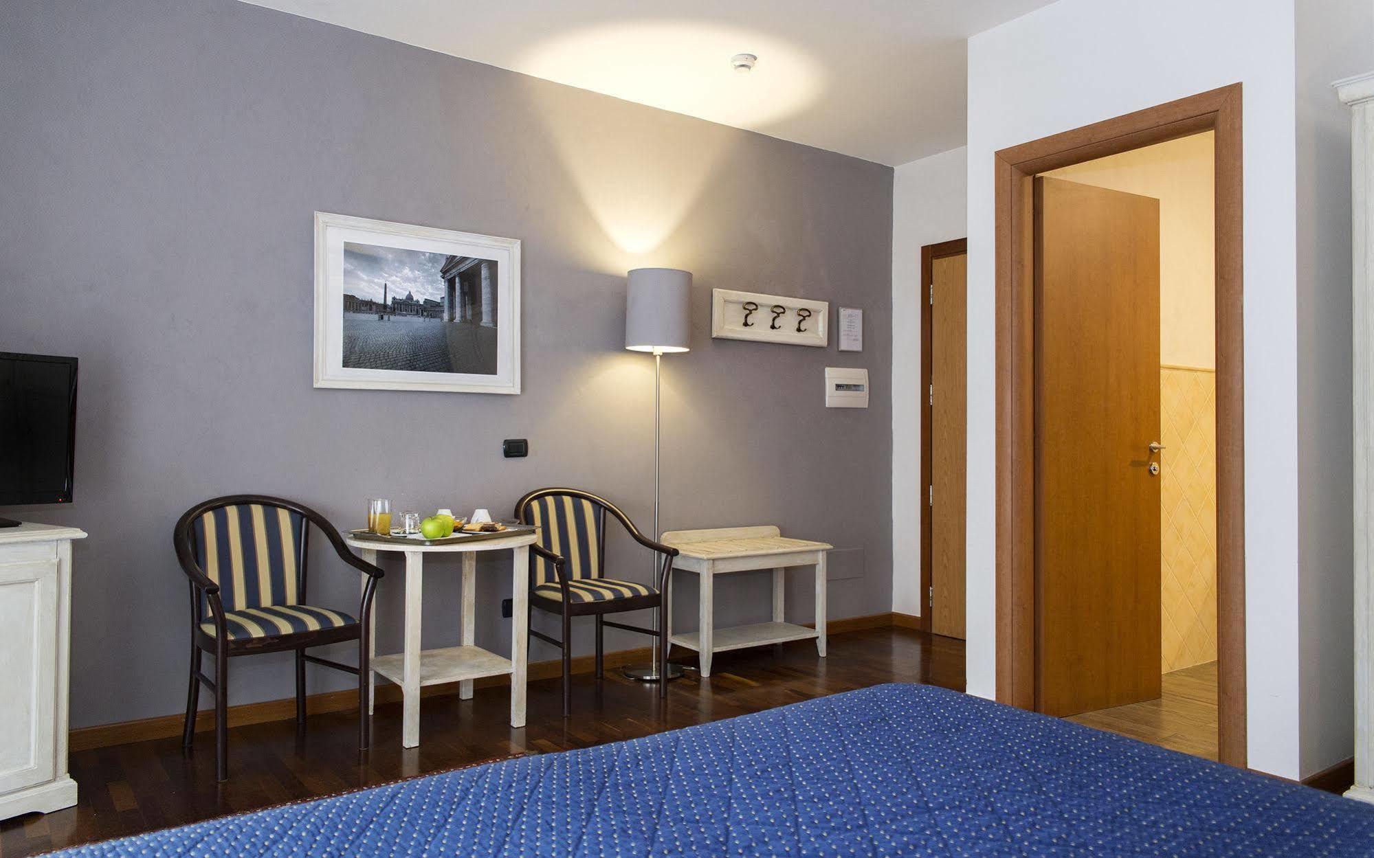 Guest house &