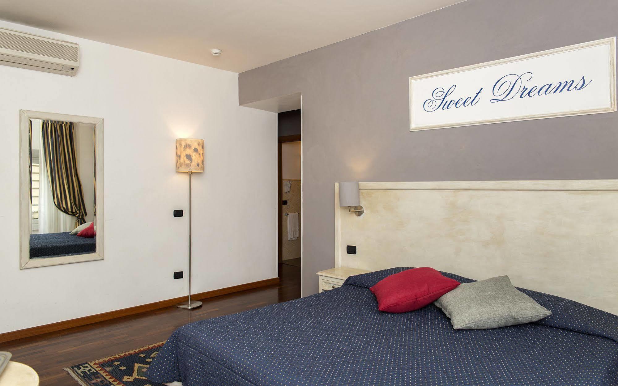 & Guest house